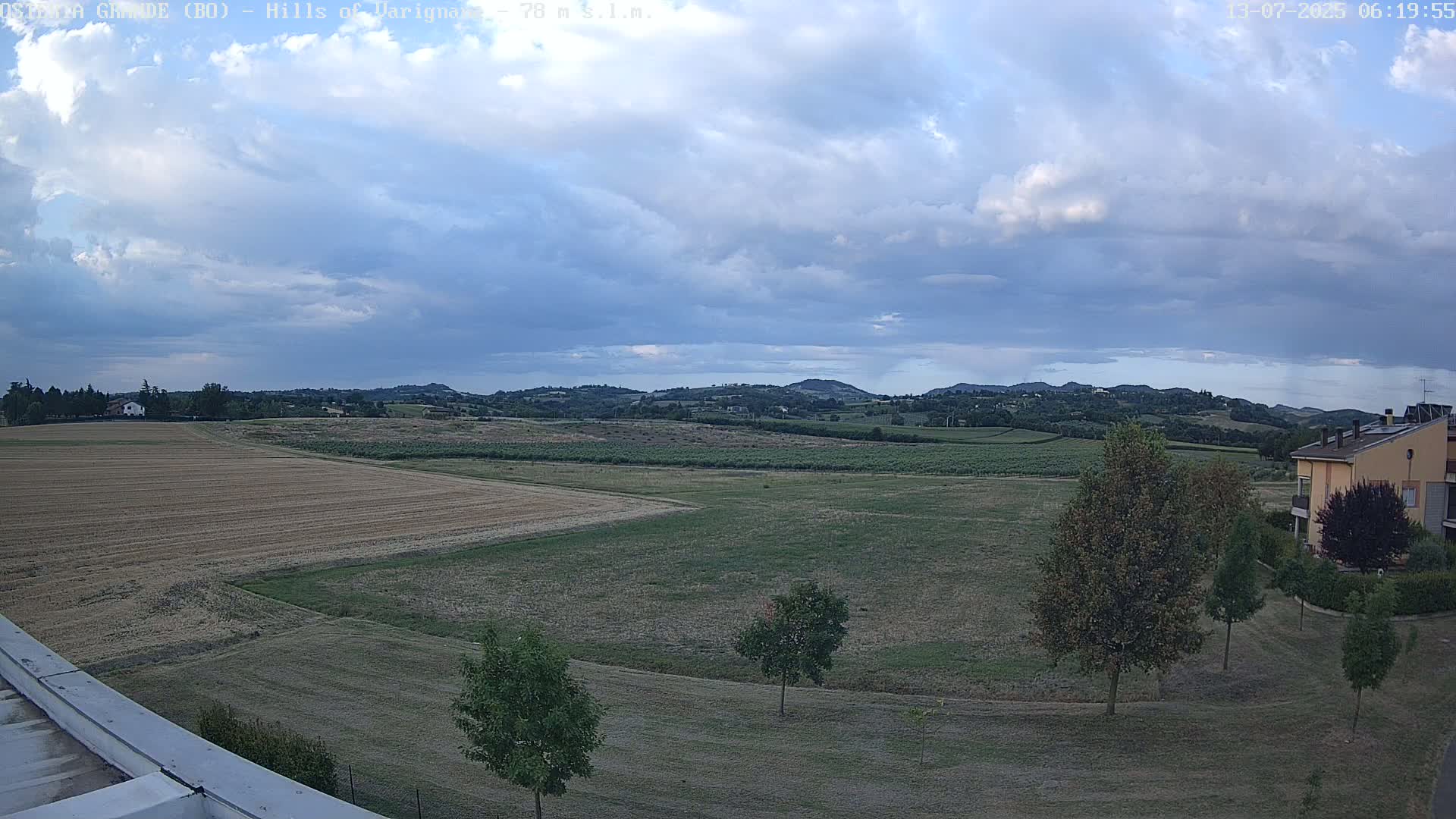 Osteria Grande, Castle San Pietro Live Cam - Bologna, Emilia-Romagna, Italy