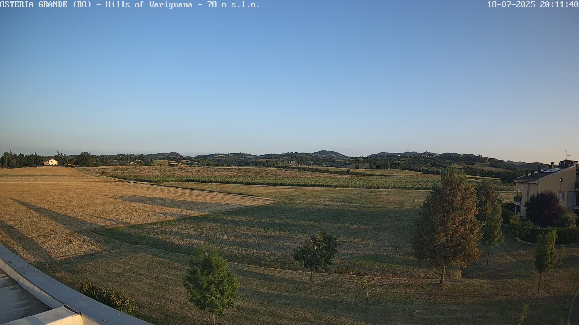 Osteria Grande, Castle San Pietro Live Cam - Bologna, Emilia-Romagna, Italy