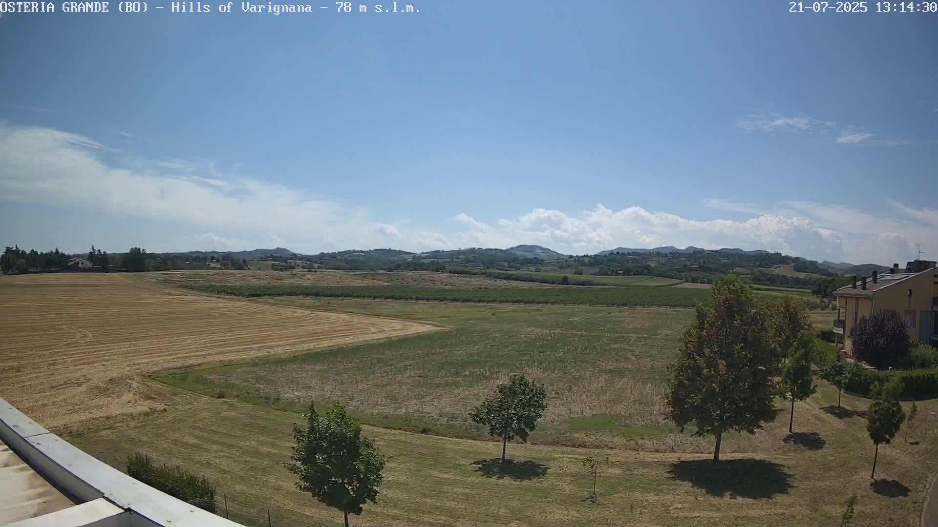 Osteria Grande, Castle San Pietro Live Cam - Bologna, Emilia-Romagna, Italy