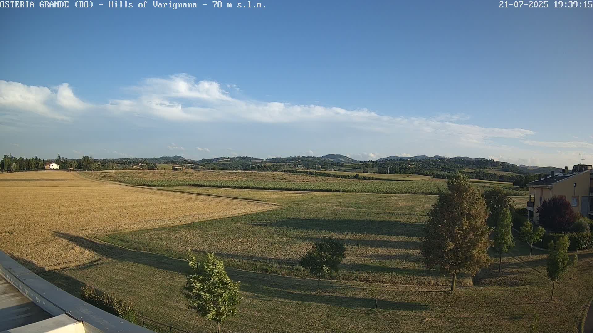 Osteria Grande, Castle San Pietro Live Cam - Bologna, Emilia-Romagna, Italy