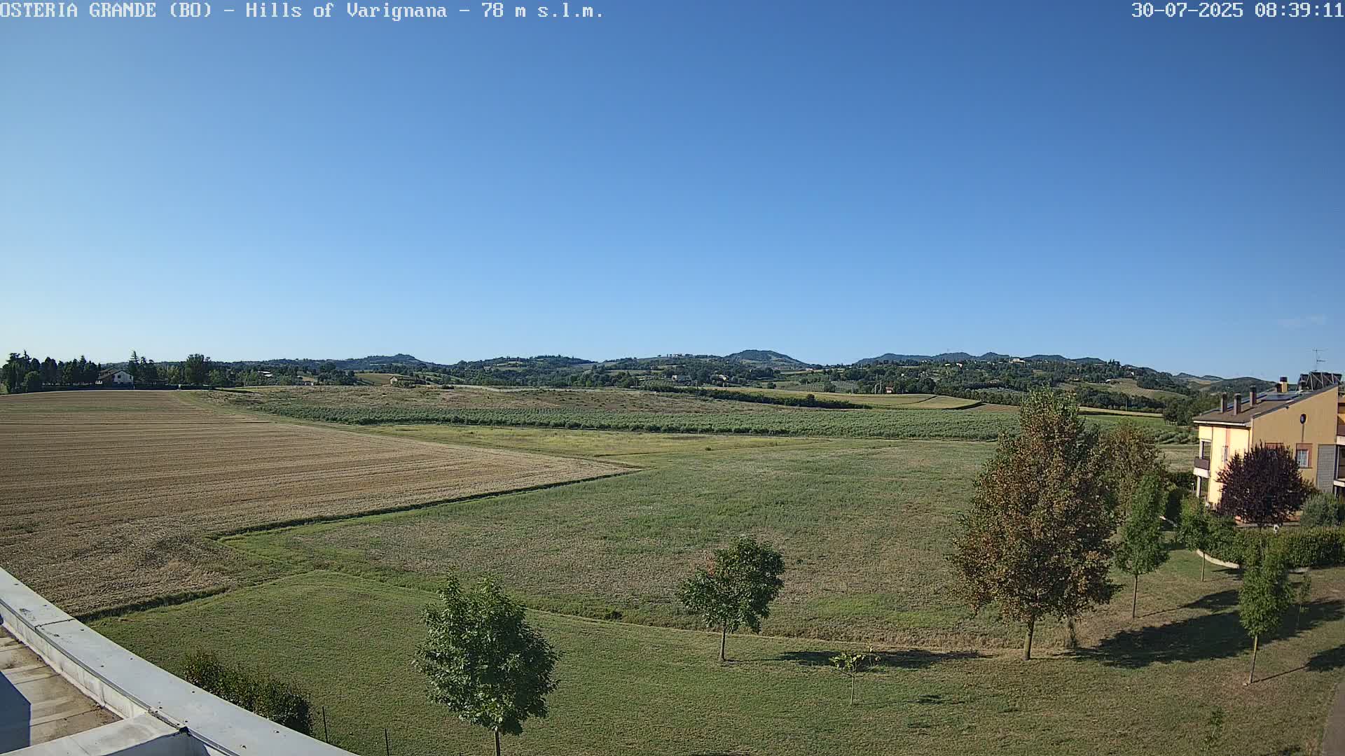 Osteria Grande, Castle San Pietro Live Cam - Bologna, Emilia-Romagna, Italy