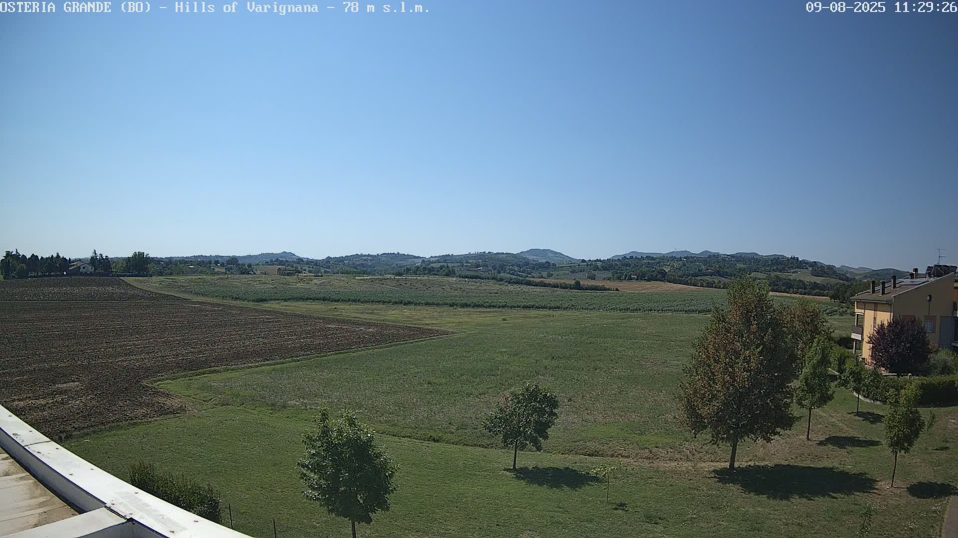 Osteria Grande, Castle San Pietro Live Cam - Bologna, Emilia-Romagna, Italy