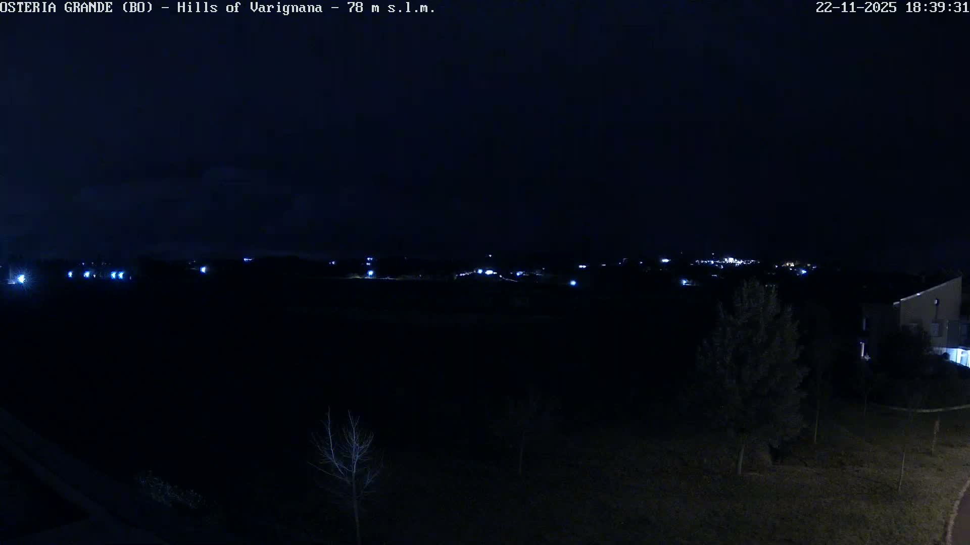 Osteria Grande, Castle San Pietro Live Cam - Bologna, Emilia-Romagna, Italy