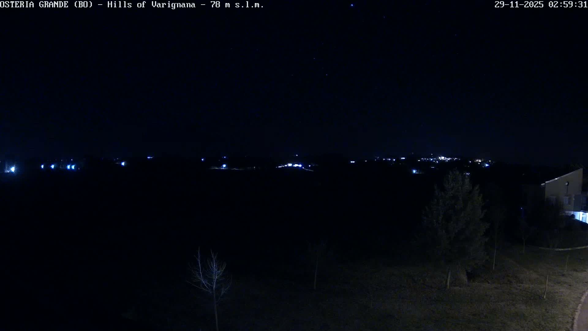 Osteria Grande, Castle San Pietro Live Cam - Bologna, Emilia-Romagna, Italy