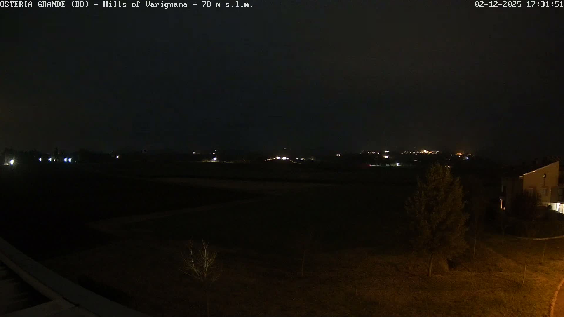 Osteria Grande, Castle San Pietro Live Cam - Bologna, Emilia-Romagna, Italy