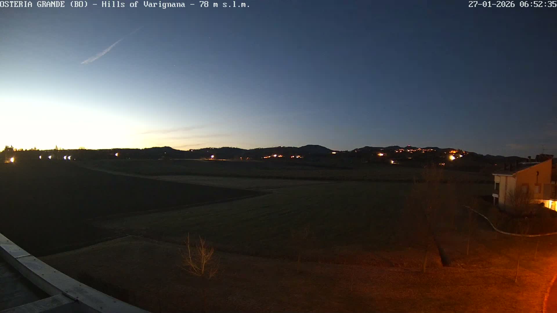 Osteria Grande, Castle San Pietro Live Cam - Bologna, Emilia-Romagna, Italy