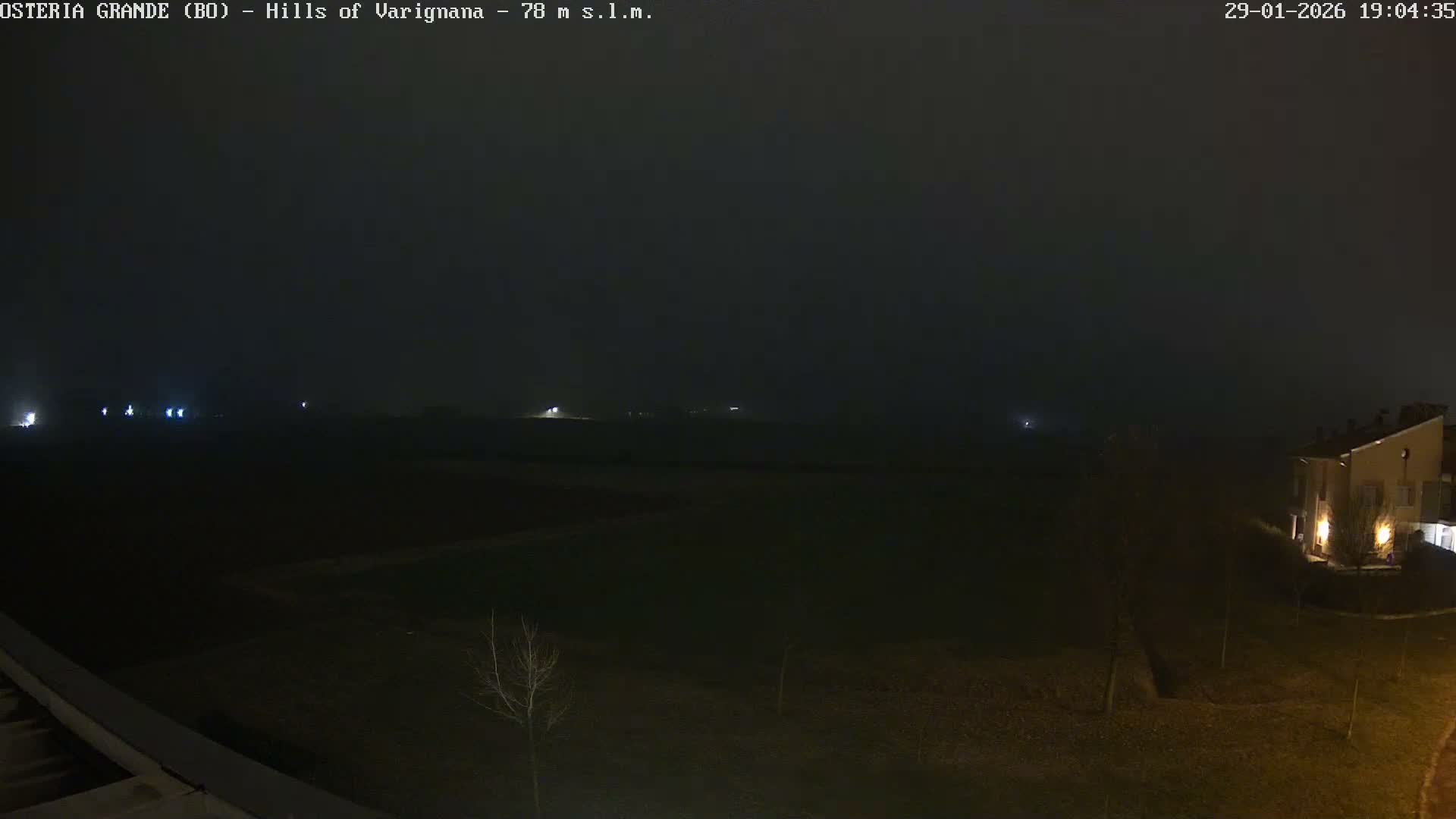 Osteria Grande, Castle San Pietro Live Cam - Bologna, Emilia-Romagna, Italy