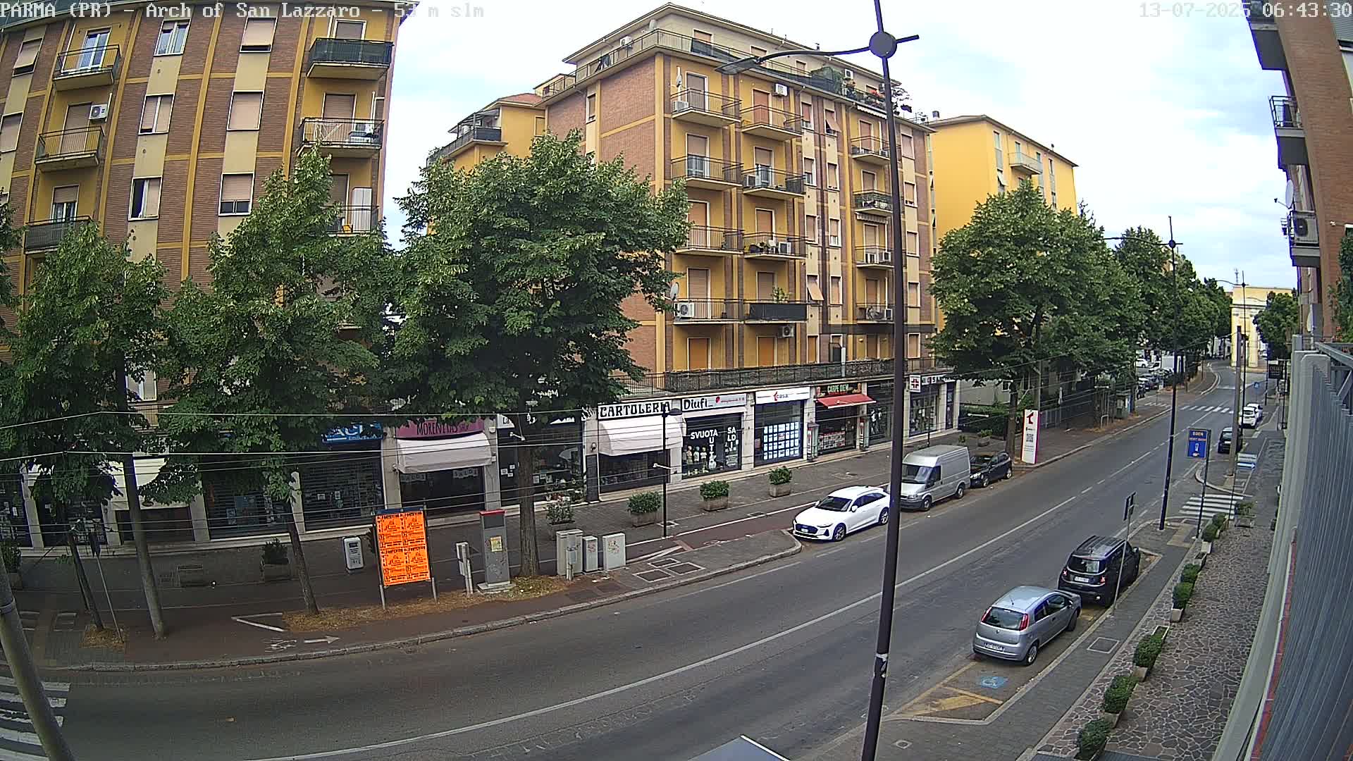 Parma, Arch Of San Lazzaro Live Cam - Emilia-Romagna, Italy