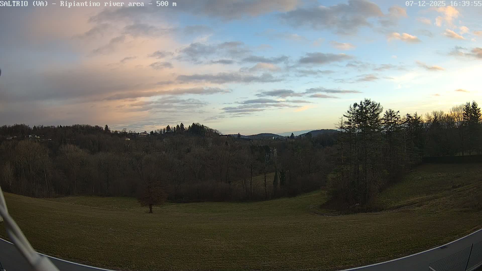 Saltrio, Ripiantino Live Cam - Varese, Lombardy, Italy