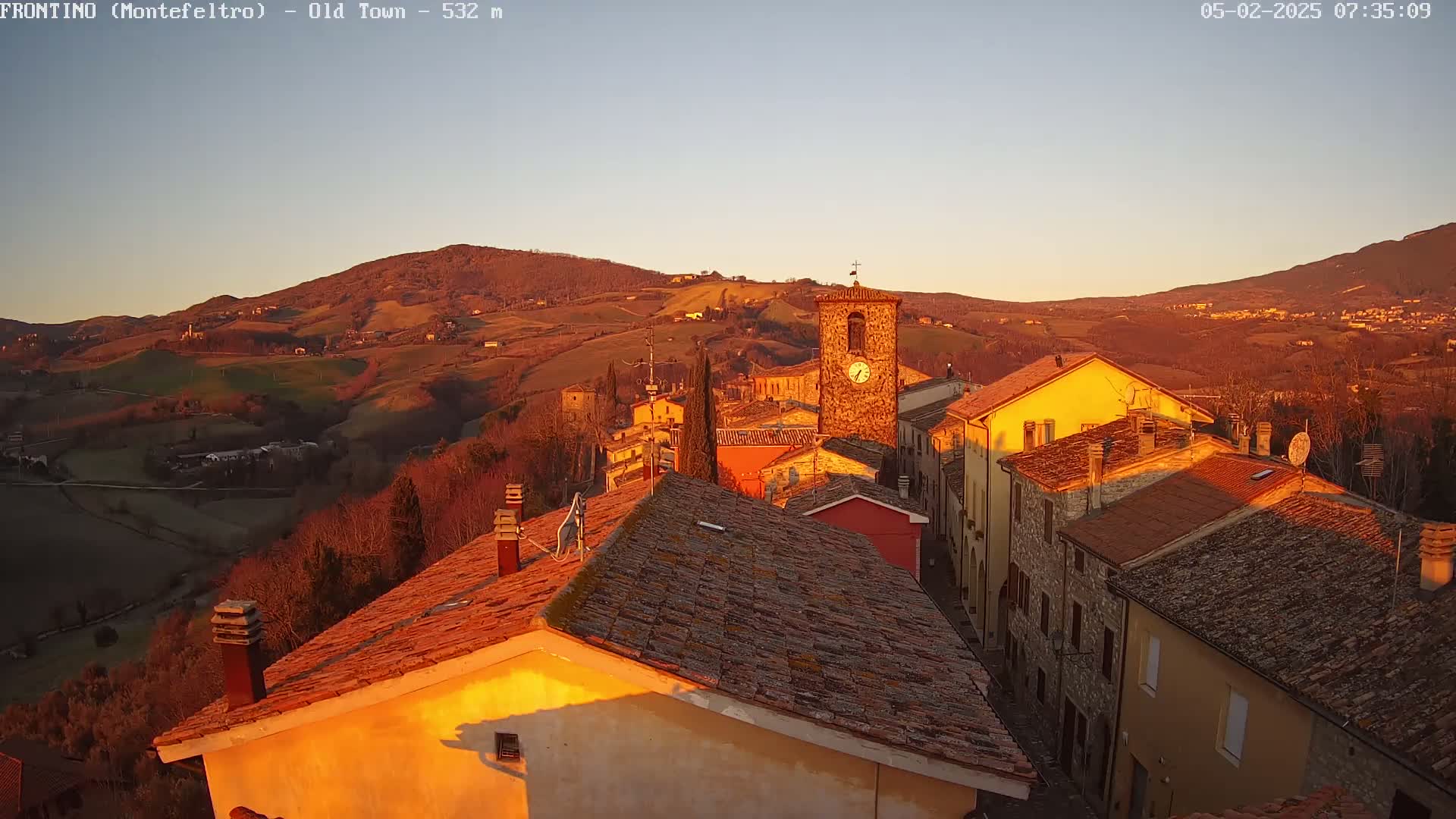Frontino, Old Town Live Cam - Pesaro & Urbino, Marche, Italy