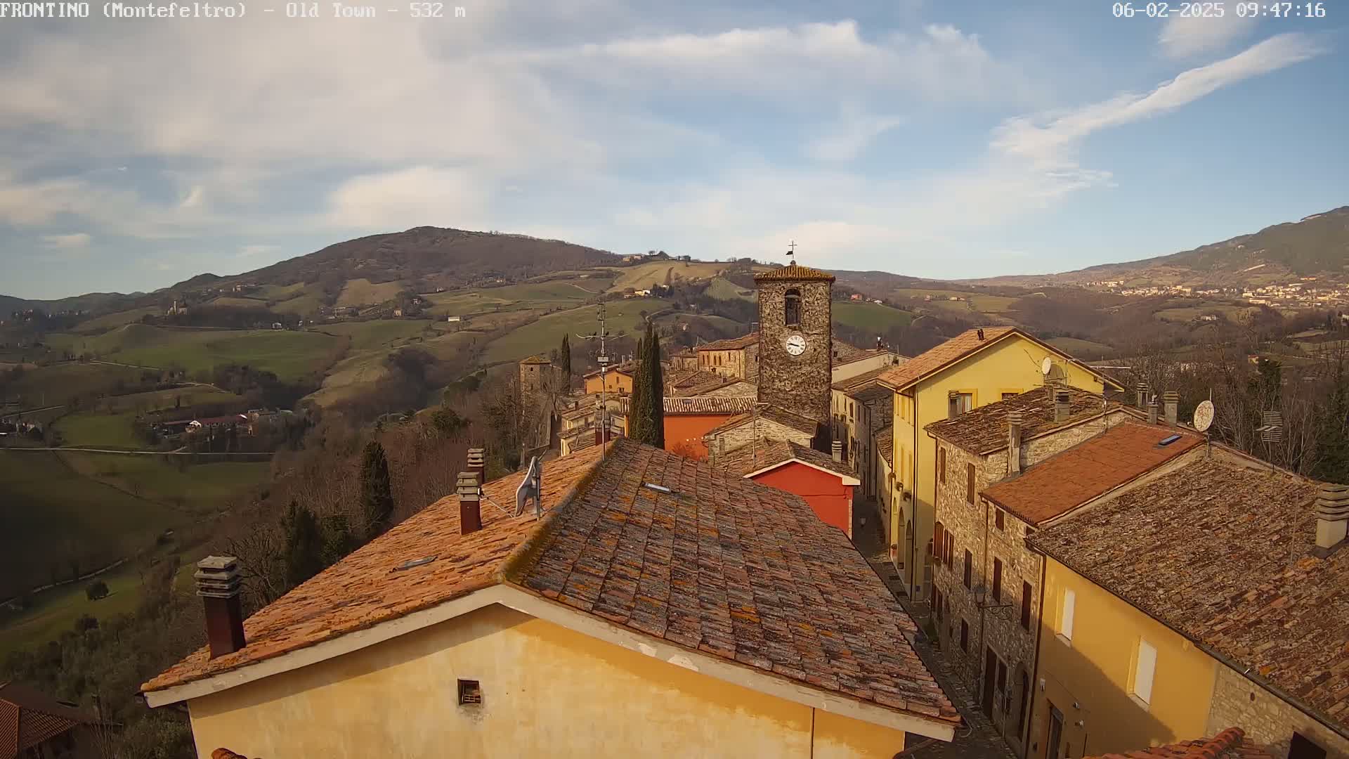 Frontino, Old Town Live Cam - Pesaro & Urbino, Marche, Italy