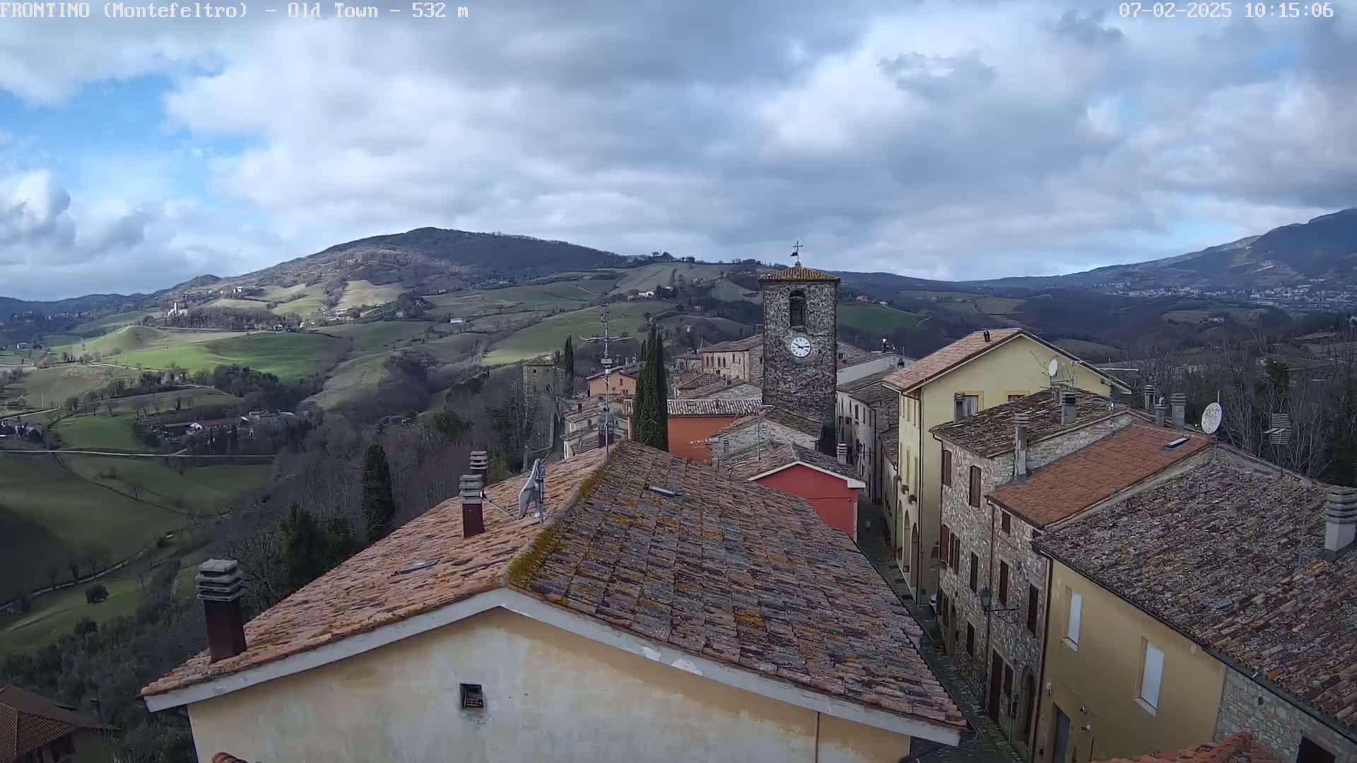 Frontino, Old Town Live Cam - Pesaro & Urbino, Marche, Italy
