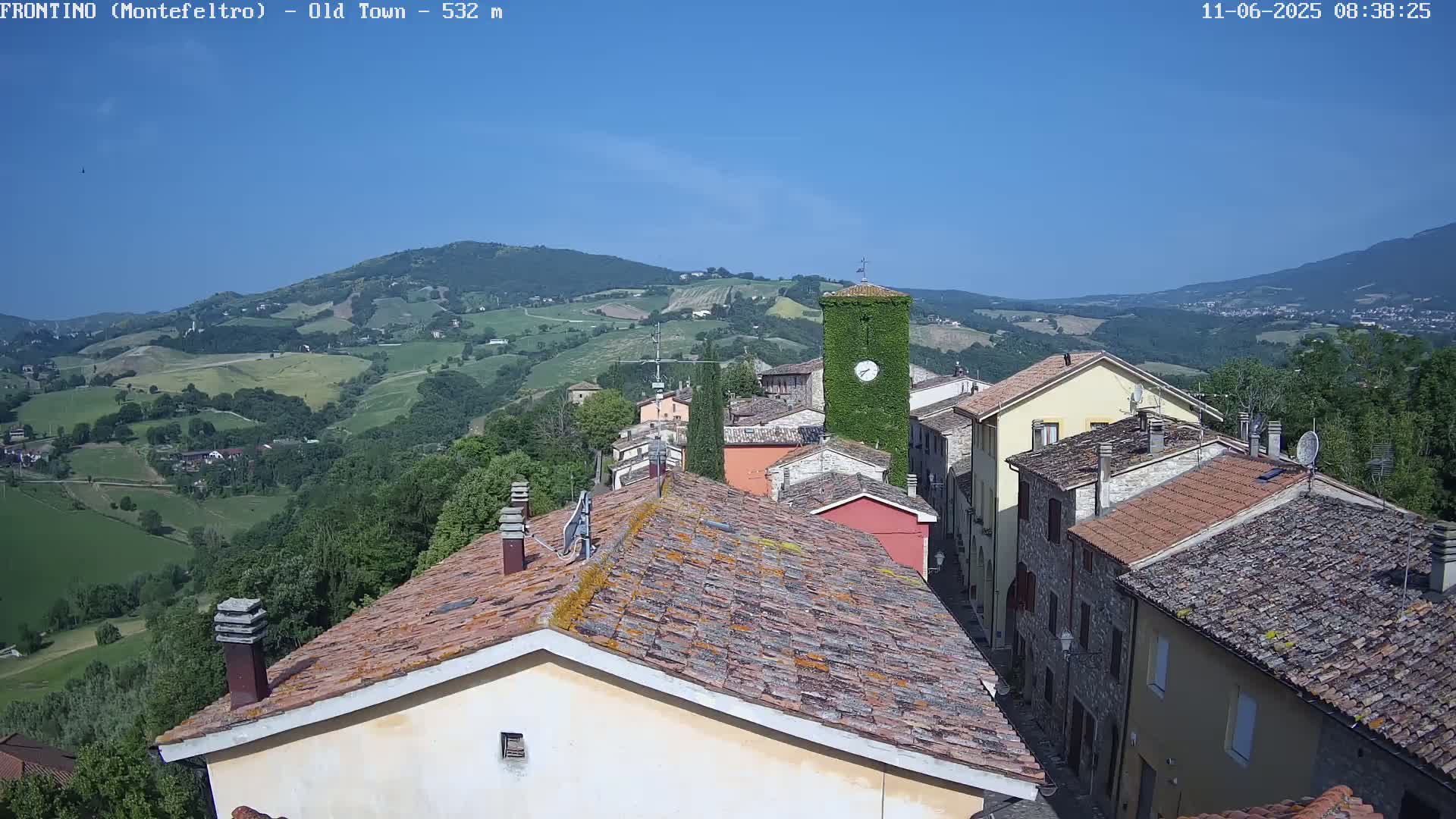 Frontino, Old Town Live Cam - Pesaro & Urbino, Marche, Italy