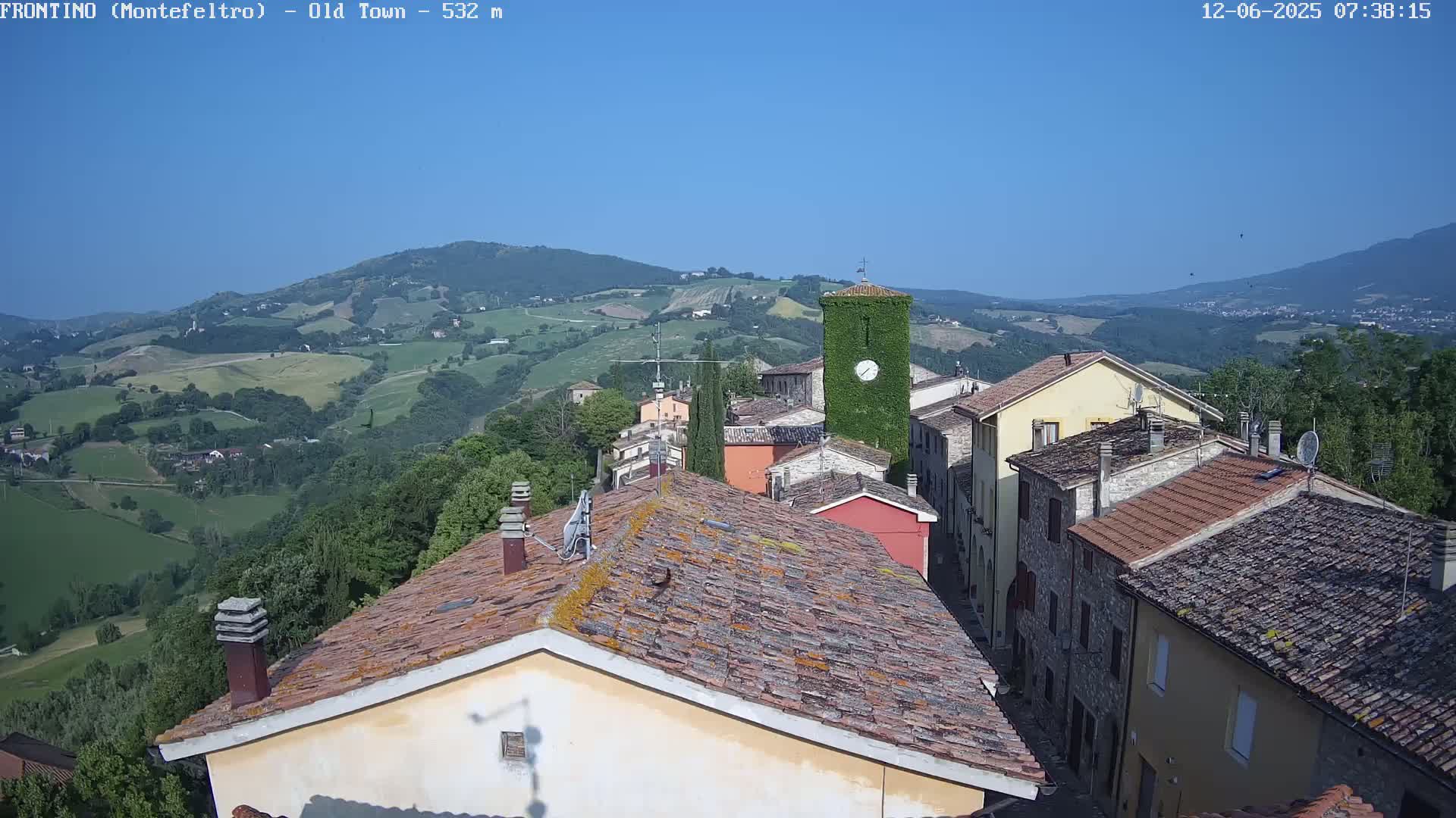 Frontino, Old Town Live Cam - Pesaro & Urbino, Marche, Italy