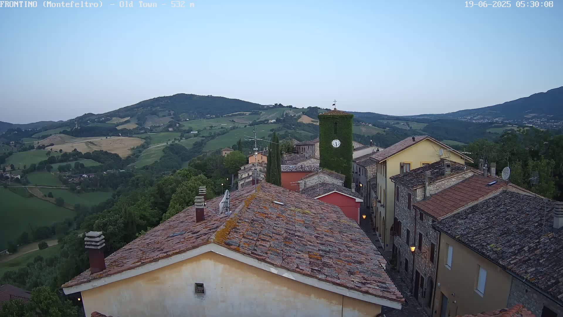 Frontino, Old Town Live Cam - Pesaro & Urbino, Marche, Italy