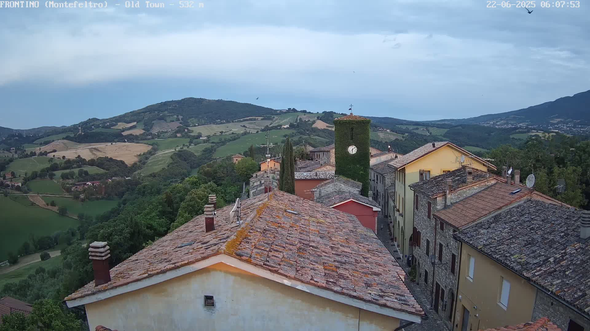 Frontino, Old Town Live Cam - Pesaro & Urbino, Marche, Italy