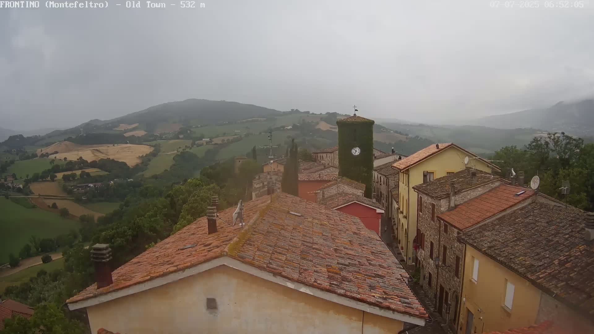 Frontino, Old Town Live Cam - Pesaro & Urbino, Marche, Italy