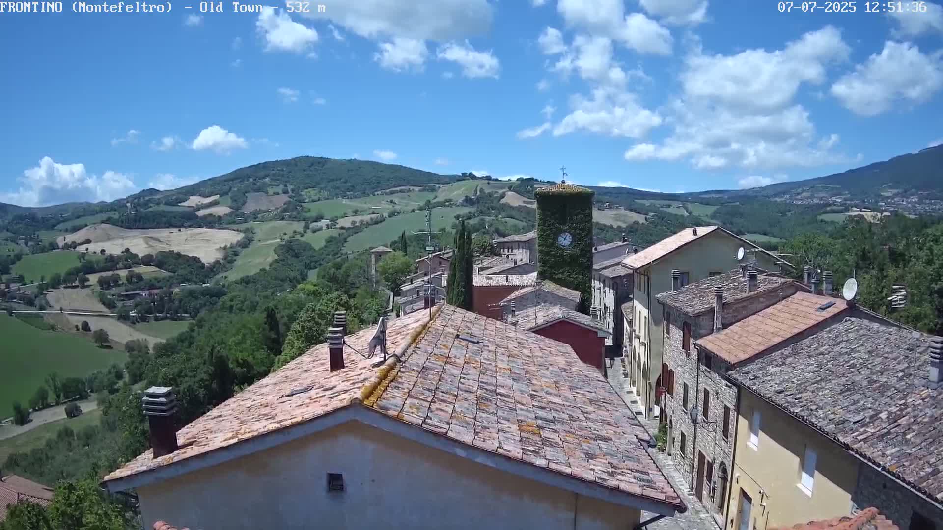 Frontino, Old Town Live Cam - Pesaro & Urbino, Marche, Italy