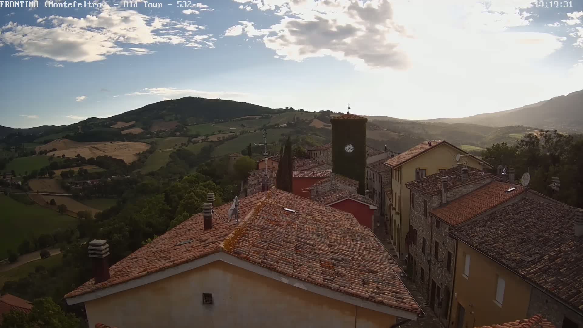 Frontino, Old Town Live Cam - Pesaro & Urbino, Marche, Italy