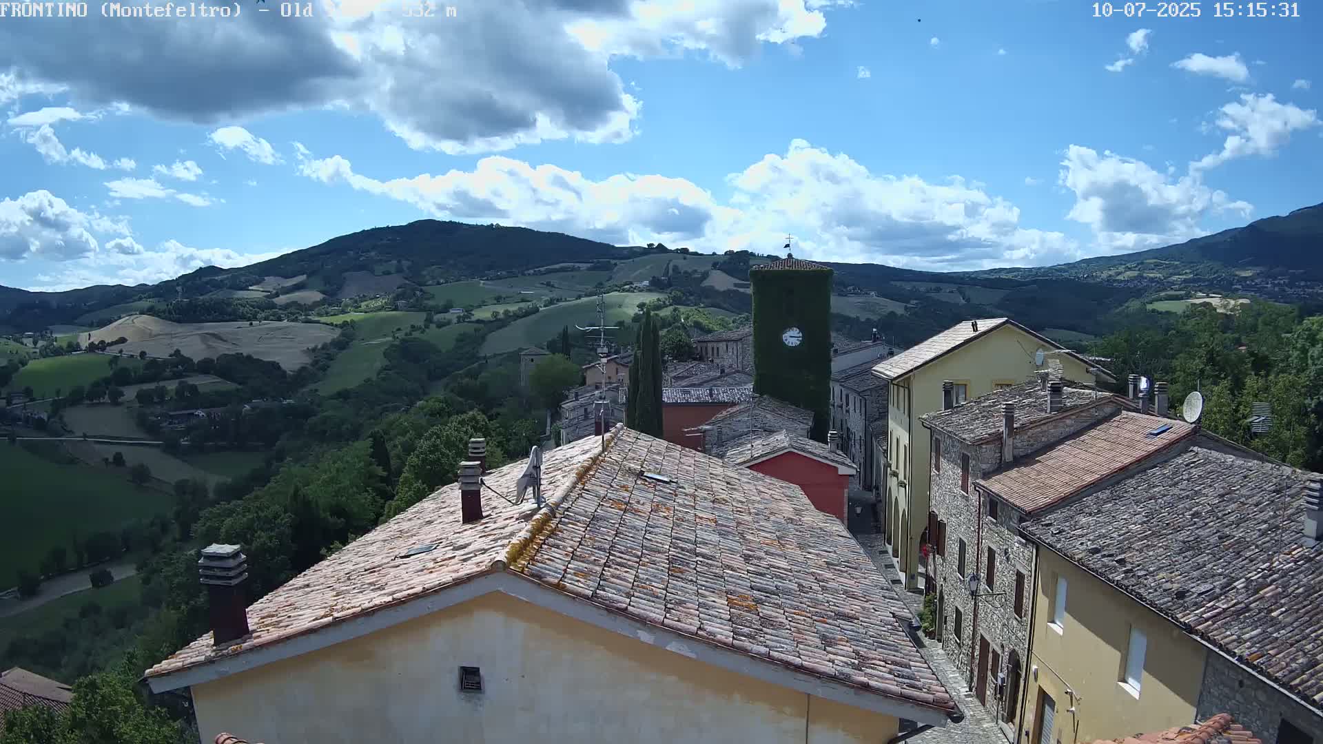 Frontino, Old Town Live Cam - Pesaro & Urbino, Marche, Italy