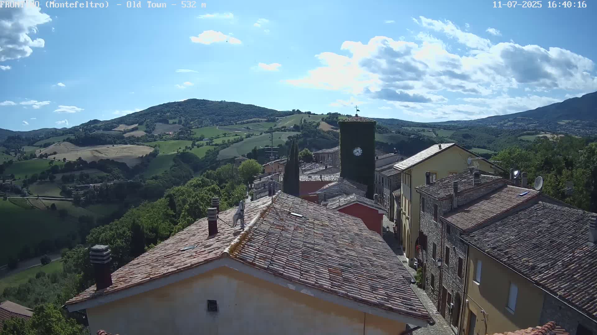 Frontino, Old Town Live Cam - Pesaro & Urbino, Marche, Italy