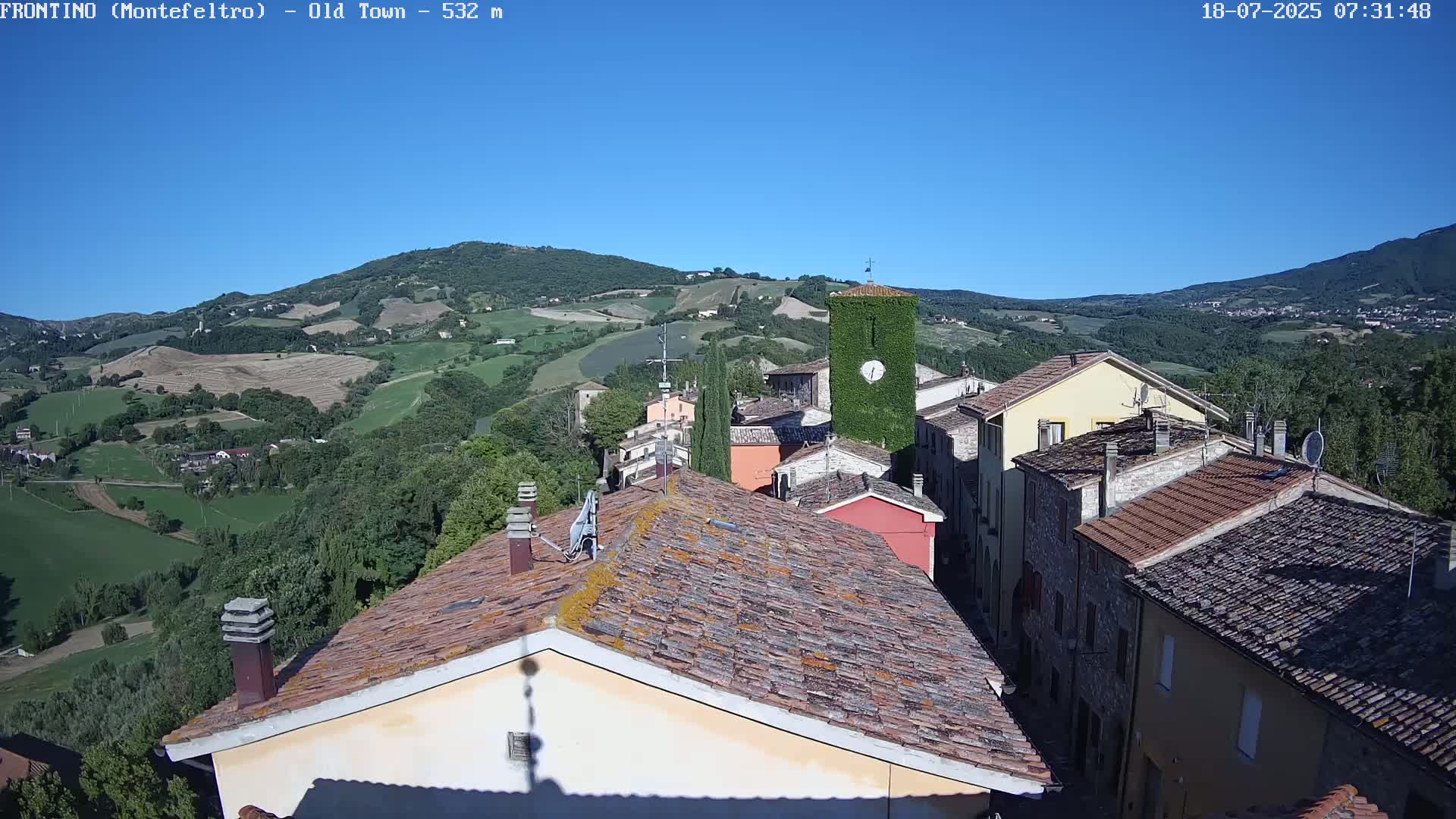 Frontino, Old Town Live Cam - Pesaro & Urbino, Marche, Italy