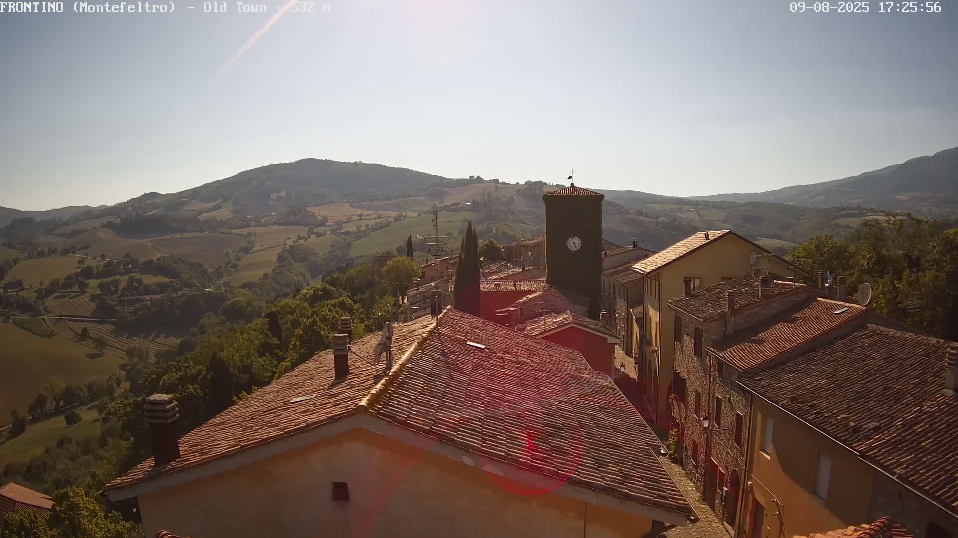 Frontino, Old Town Live Cam - Pesaro & Urbino, Marche, Italy