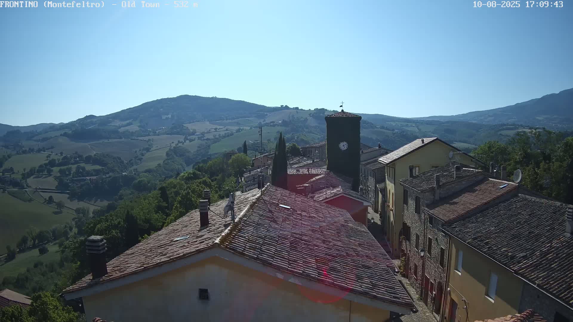 Frontino, Old Town Live Cam - Pesaro & Urbino, Marche, Italy
