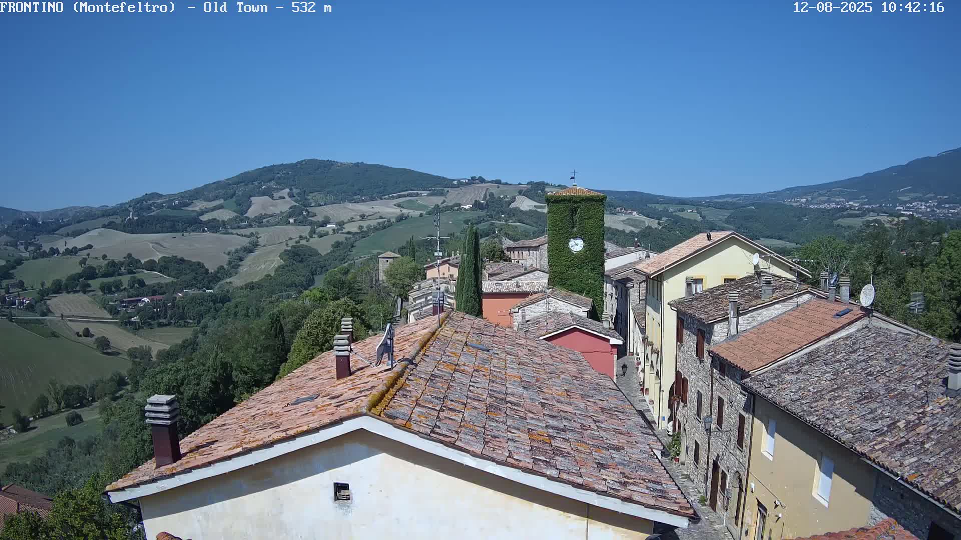 Frontino, Old Town Live Cam - Pesaro & Urbino, Marche, Italy