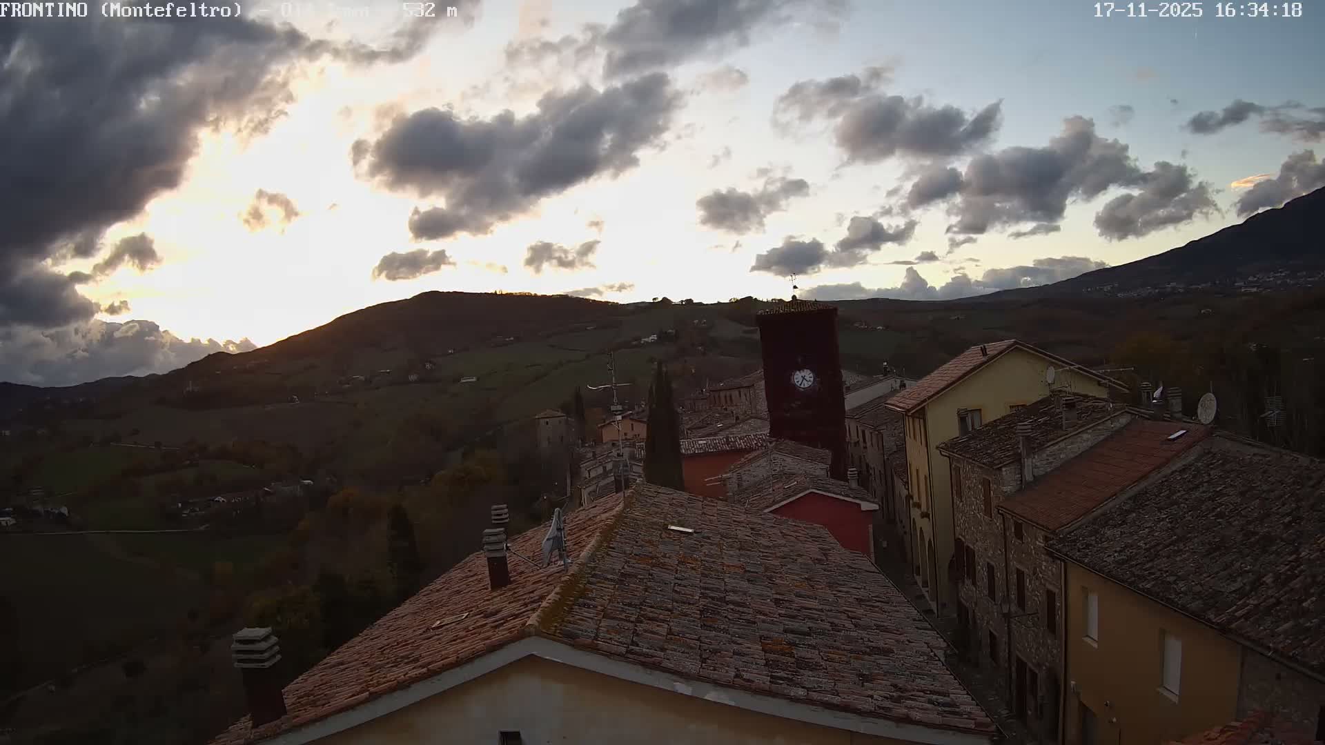 Frontino, Old Town Live Cam - Pesaro & Urbino, Marche, Italy