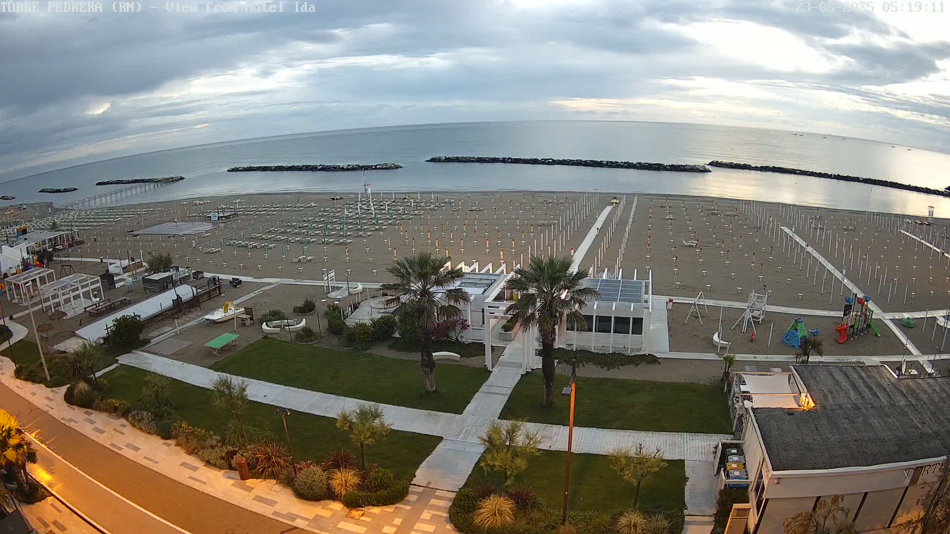 Rimini, Torre Pedrera Beach Live Cam - Emilia-Romagna, Italy