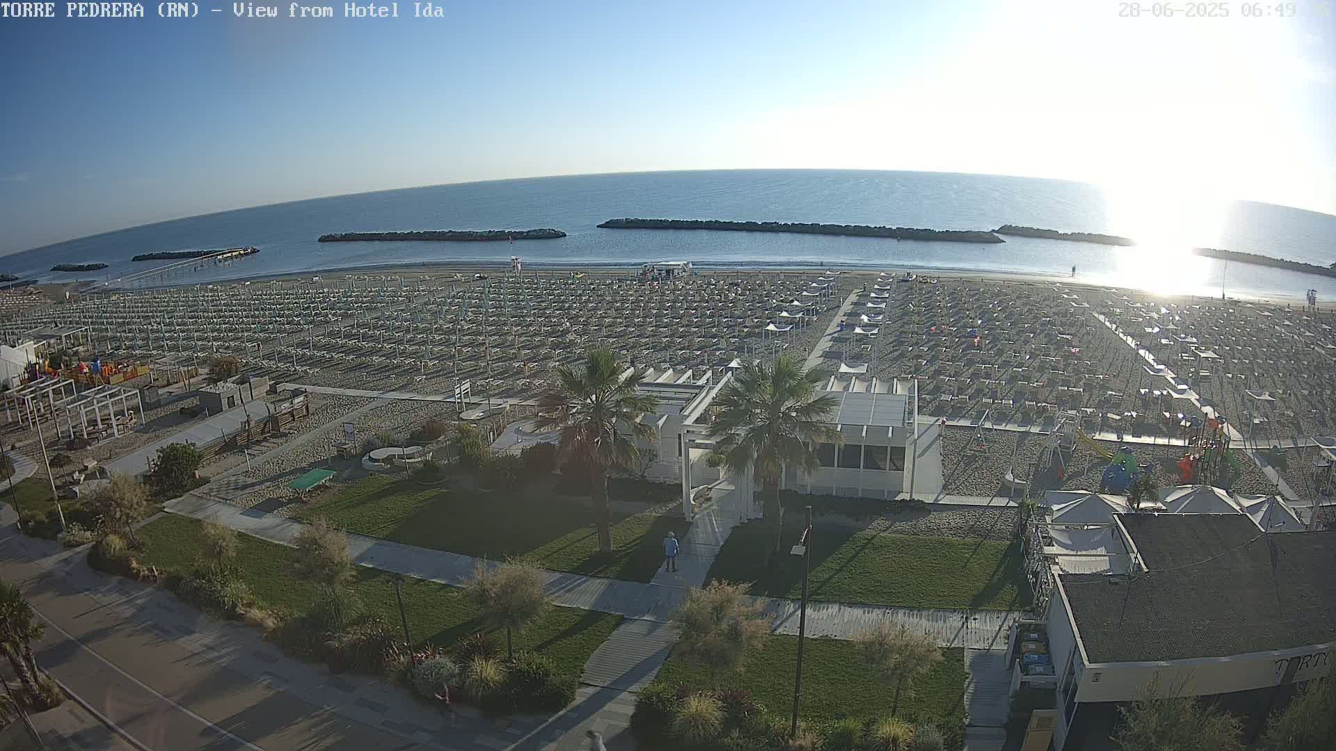 Rimini, Torre Pedrera Beach Live Cam - Emilia-Romagna, Italy
