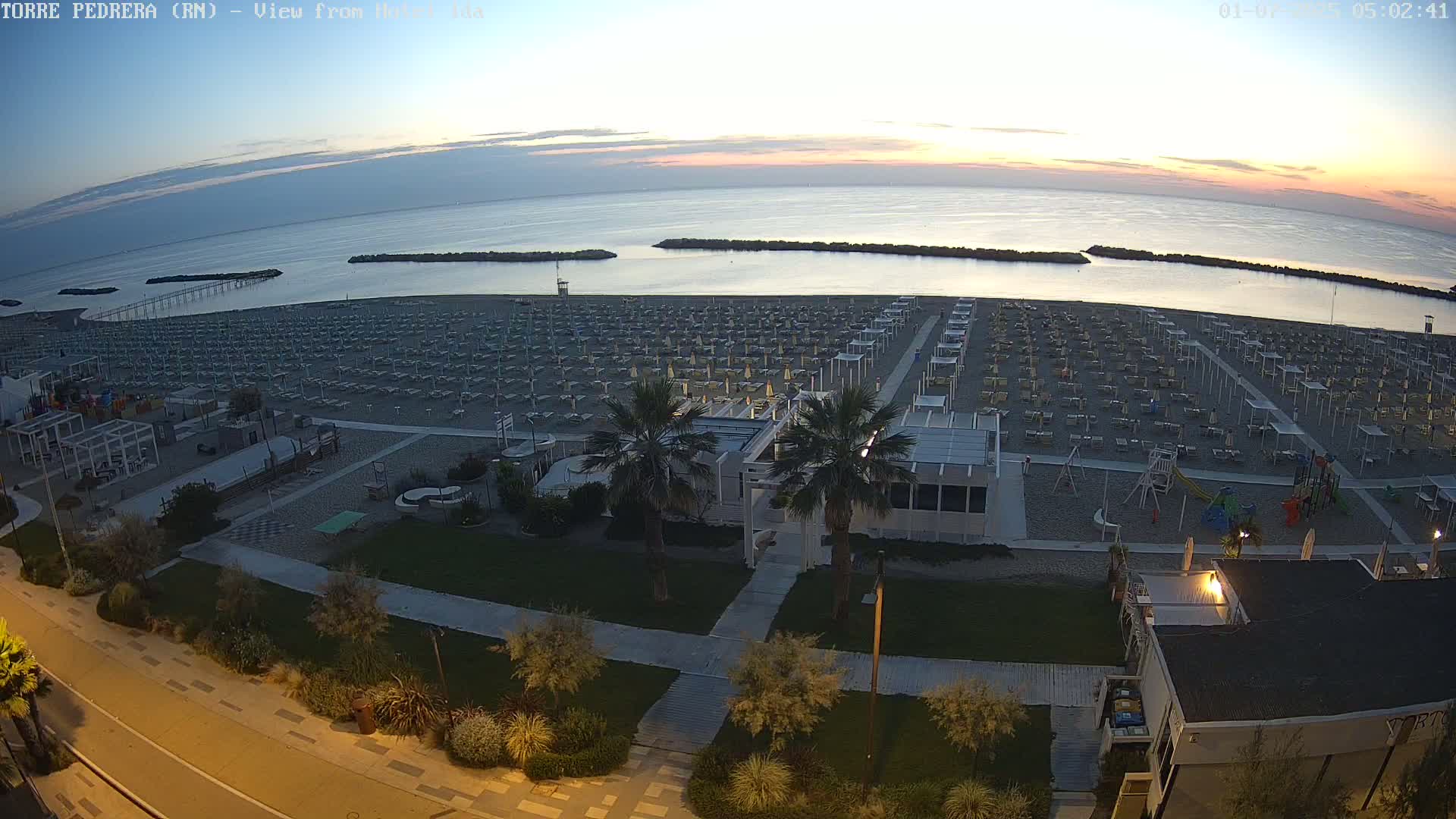 Rimini, Torre Pedrera Beach Live Cam - Emilia-Romagna, Italy