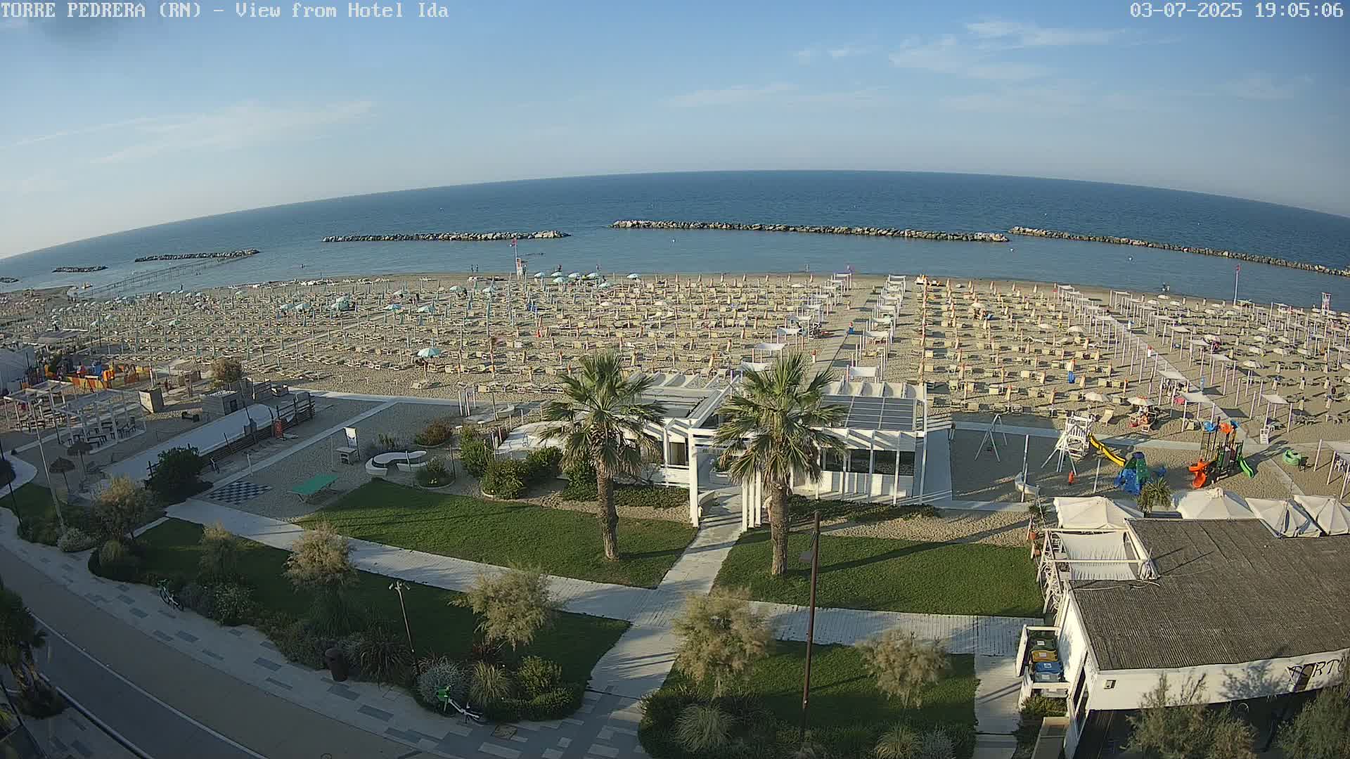 Rimini, Torre Pedrera Beach Live Cam - Emilia-Romagna, Italy
