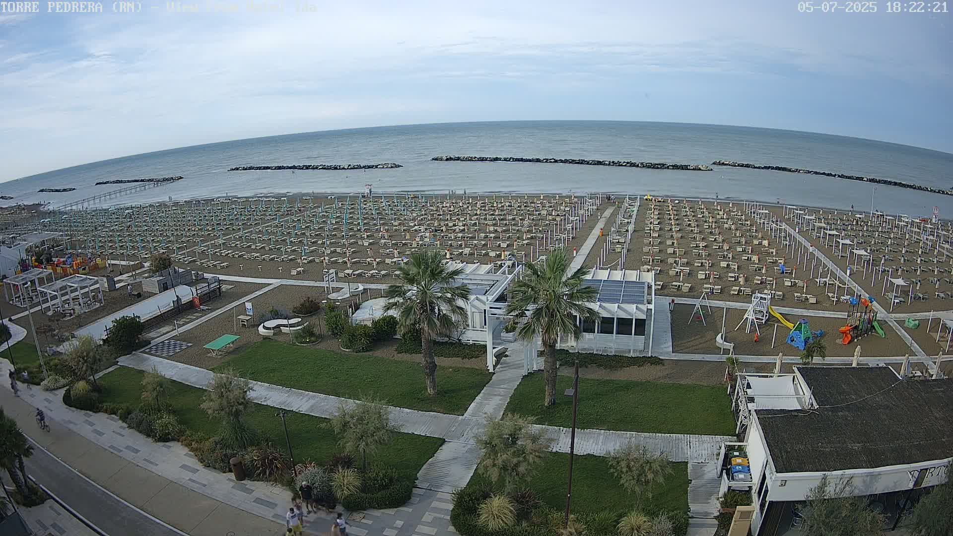 Rimini, Torre Pedrera Beach Live Cam - Emilia-Romagna, Italy