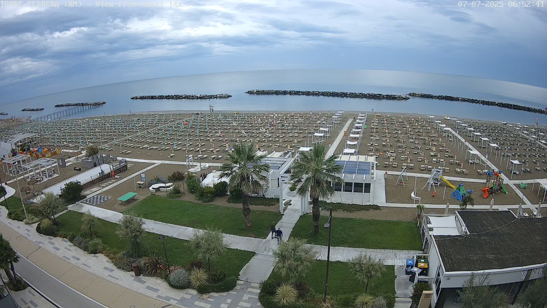 Rimini, Torre Pedrera Beach Live Cam - Emilia-Romagna, Italy