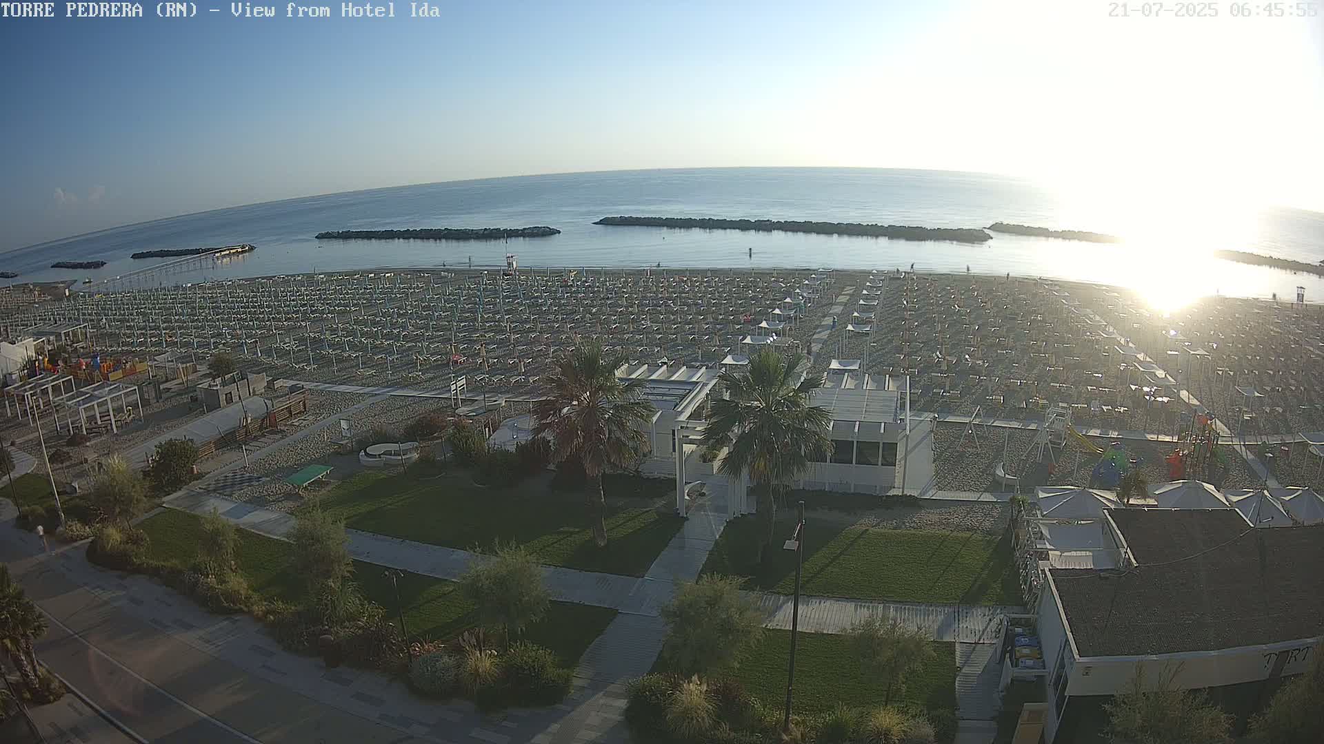 Rimini, Torre Pedrera Beach Live Cam - Emilia-Romagna, Italy
