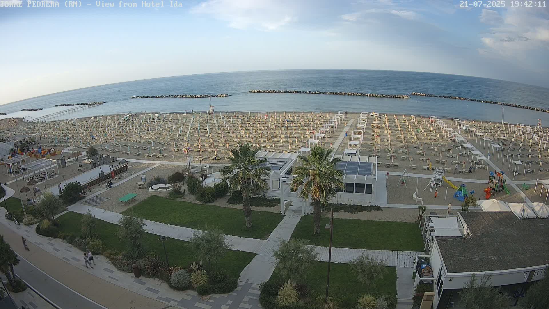 Rimini, Torre Pedrera Beach Live Cam - Emilia-Romagna, Italy