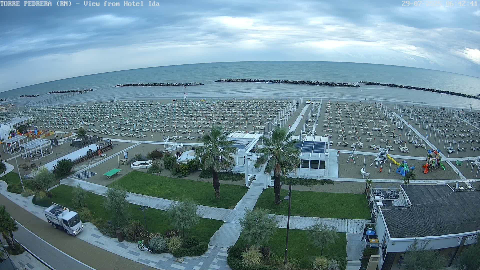 Rimini, Torre Pedrera Beach Live Cam - Emilia-Romagna, Italy