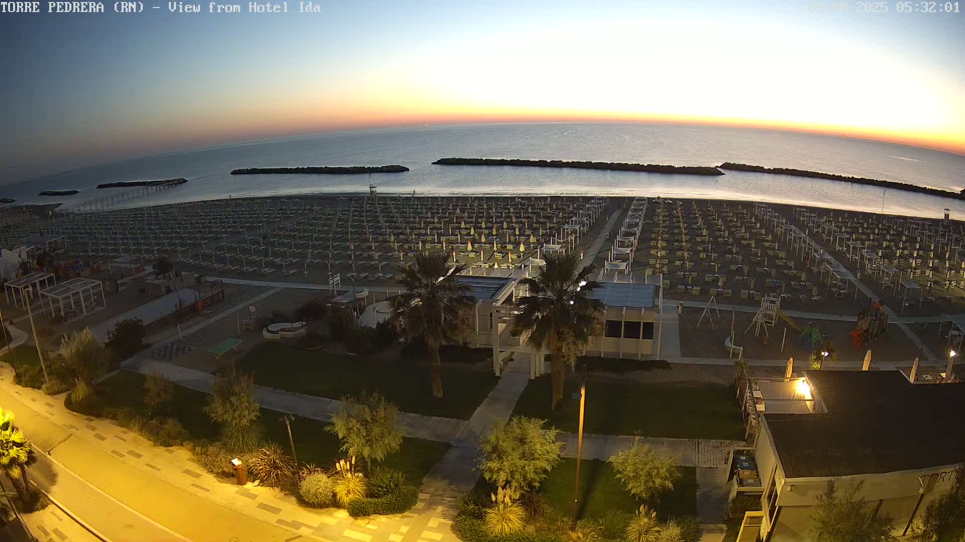 Rimini, Torre Pedrera Beach Live Cam - Emilia-Romagna, Italy