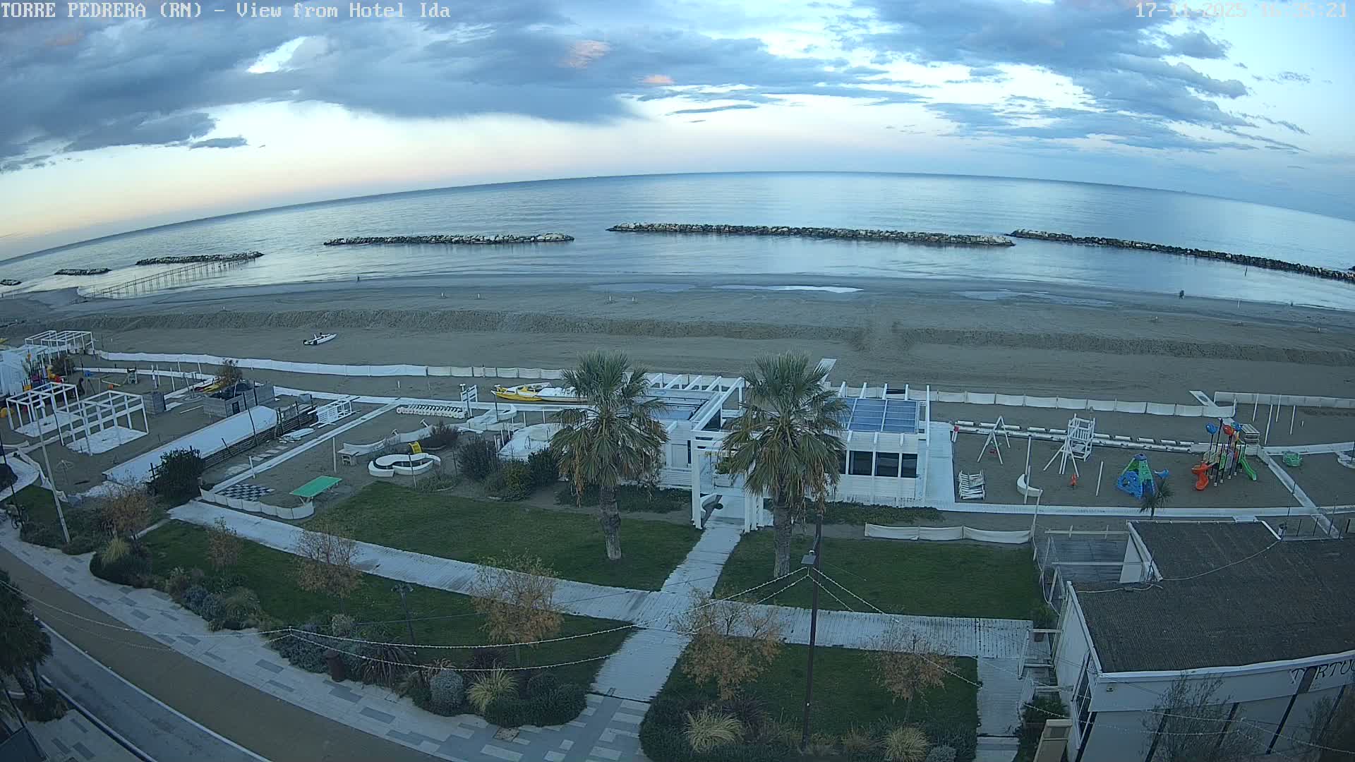 Rimini, Torre Pedrera Beach Live Cam - Emilia-Romagna, Italy