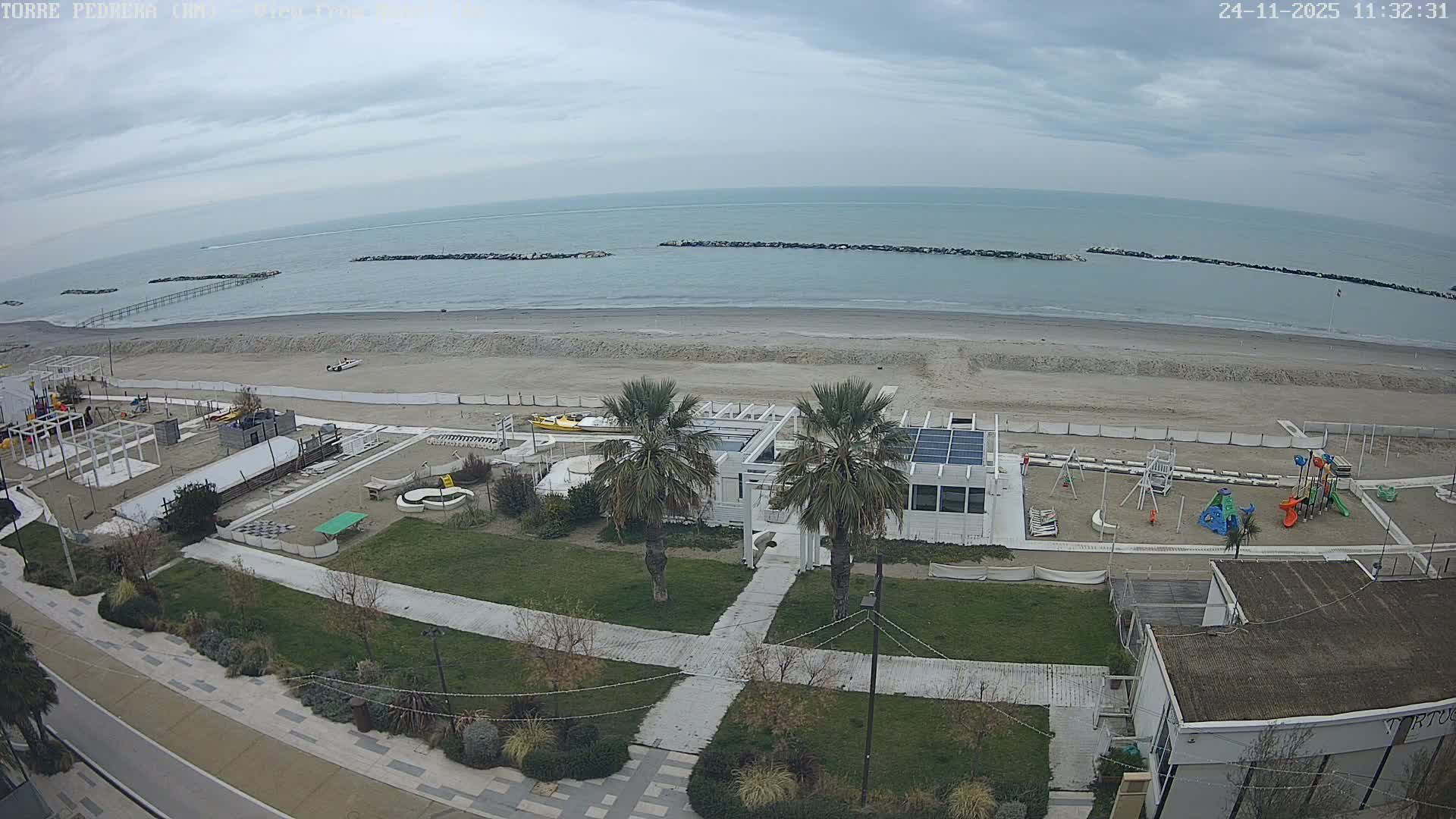Rimini, Torre Pedrera Beach Live Cam - Emilia-Romagna, Italy