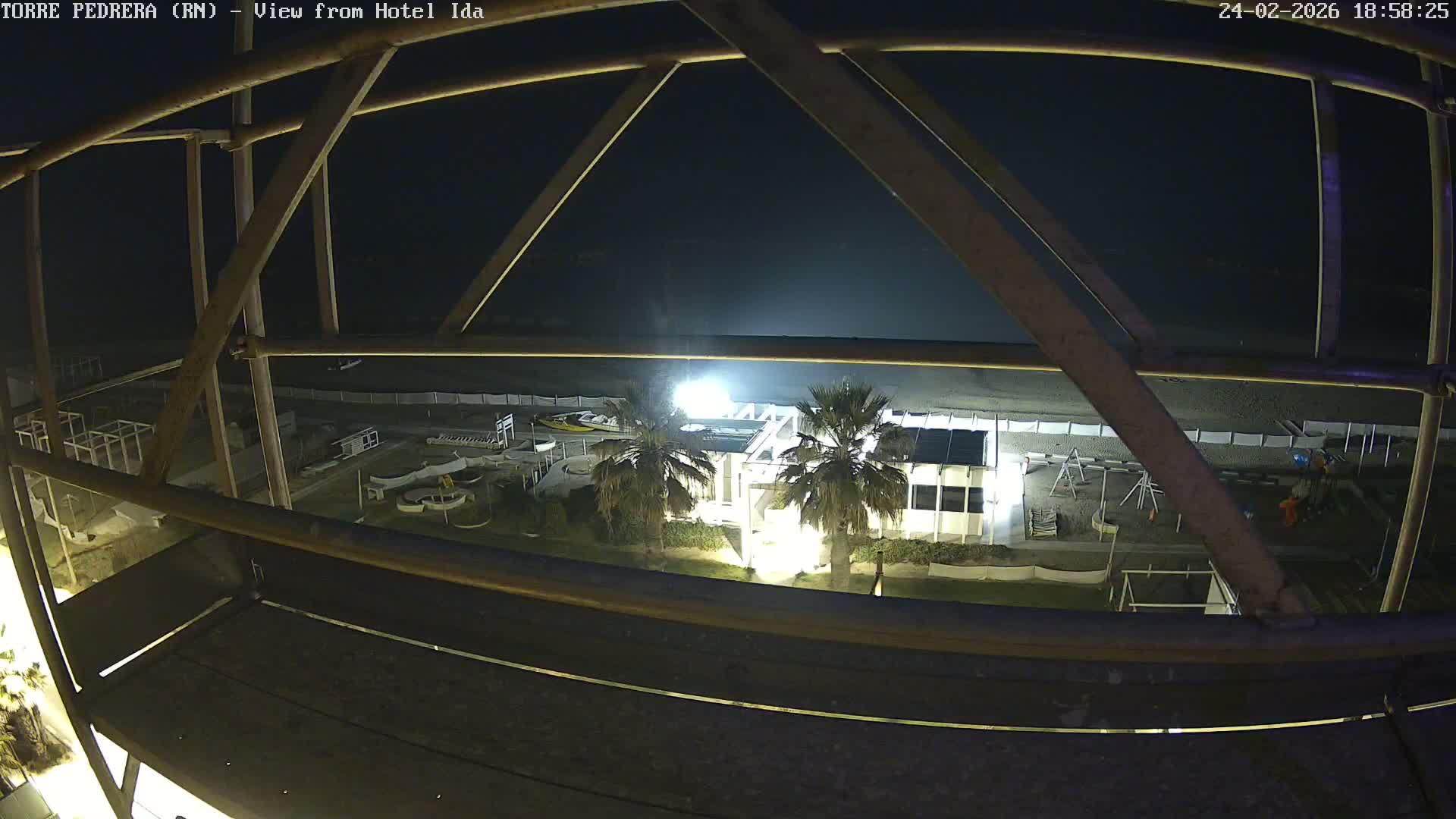 Rimini, Torre Pedrera Beach Live Cam - Emilia-Romagna, Italy