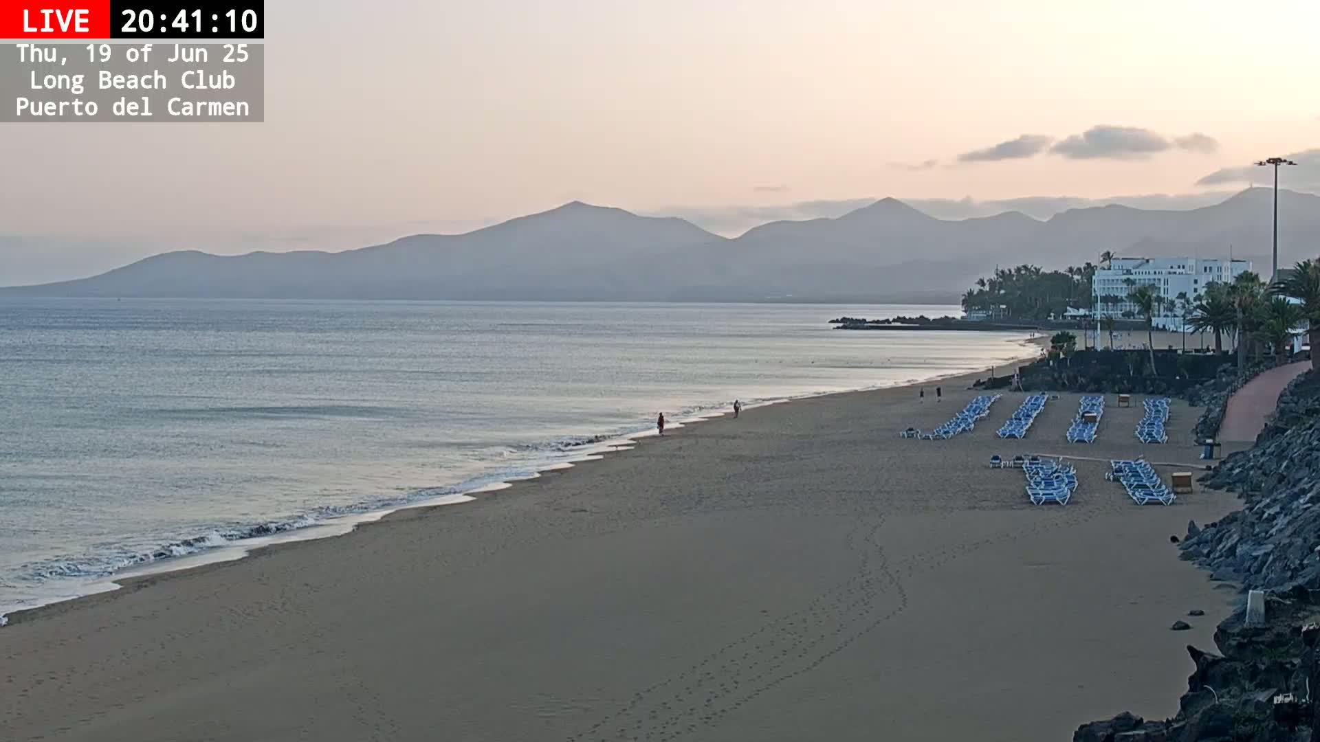 Lanzarote, Puerto del Carmen Beach Live Cam - Canary Islands, Las Palmas, Spain