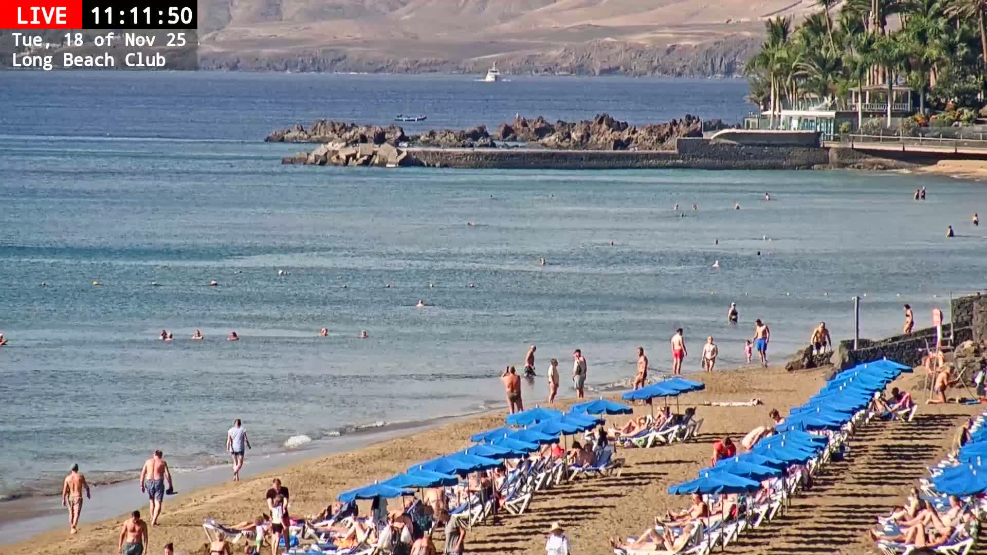 Lanzarote, Puerto del Carmen Beach Live Cam - Canary Islands, Las Palmas, Spain