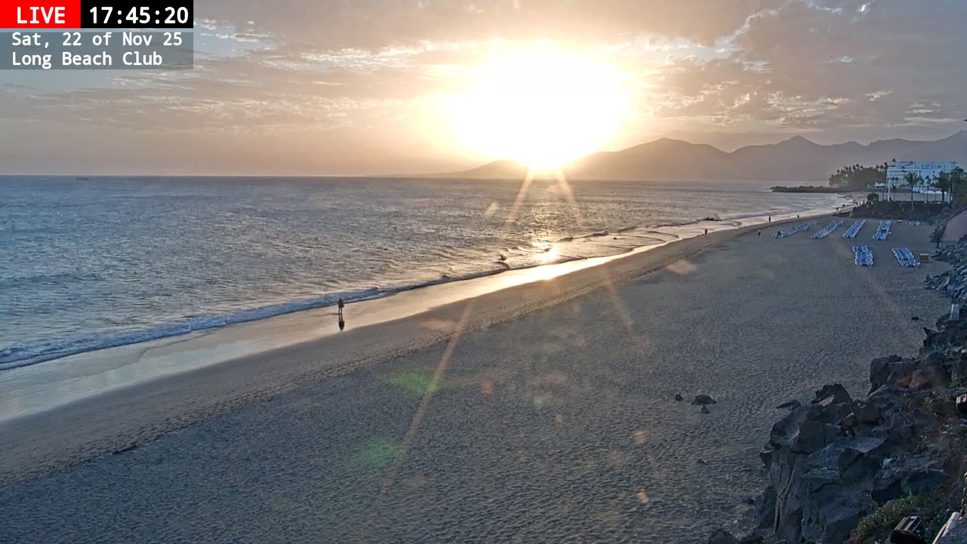 Lanzarote, Puerto del Carmen Beach Live Cam - Canary Islands, Las Palmas, Spain
