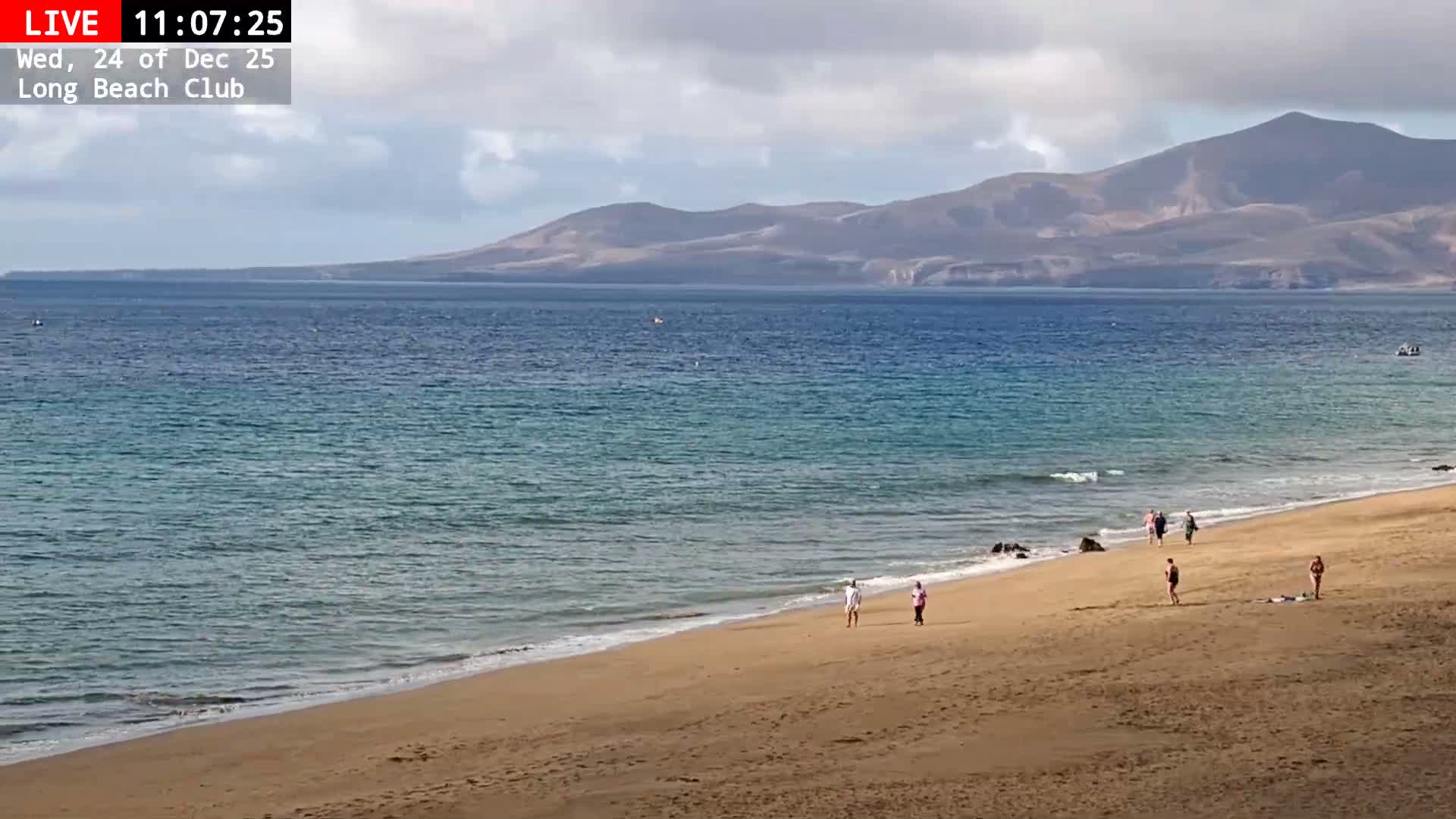 Lanzarote, Puerto del Carmen Beach Live Cam - Canary Islands, Las Palmas, Spain