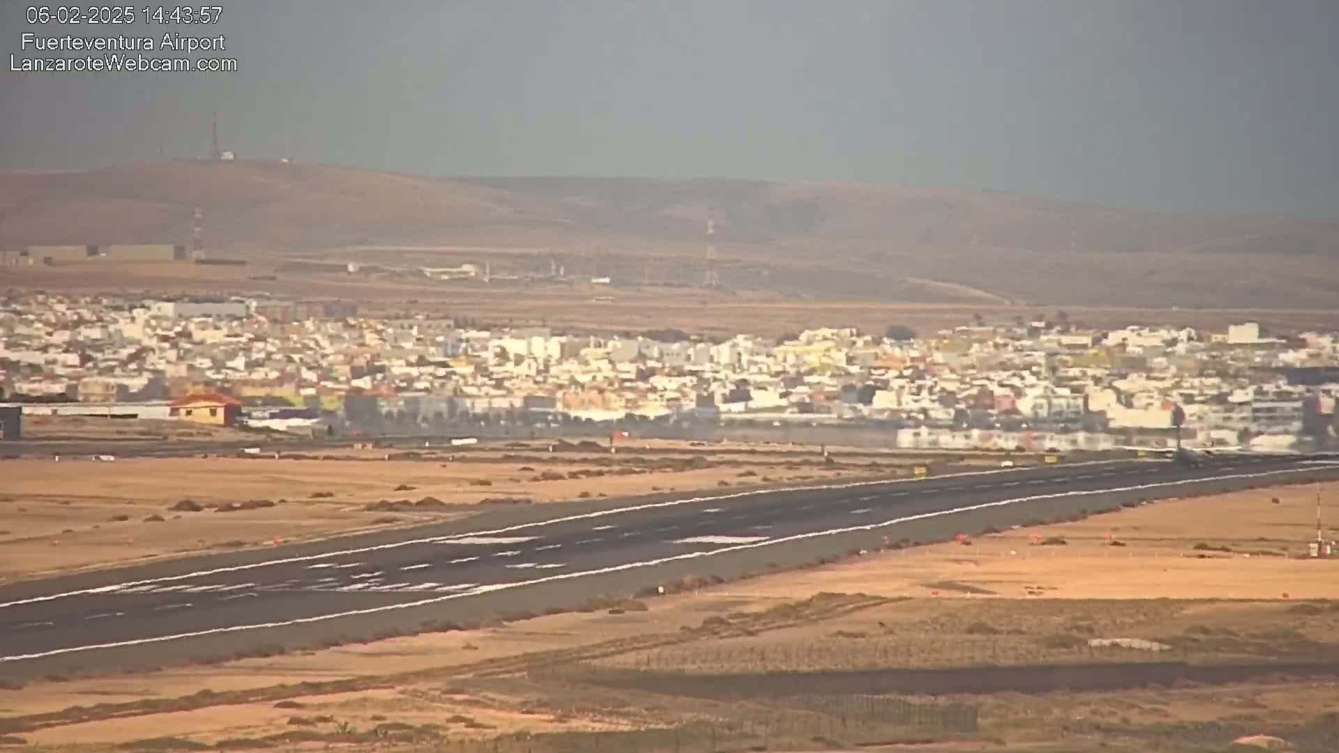 Fuerteventura Airport Live Cam - Canary Island, Las Palmas, Spain