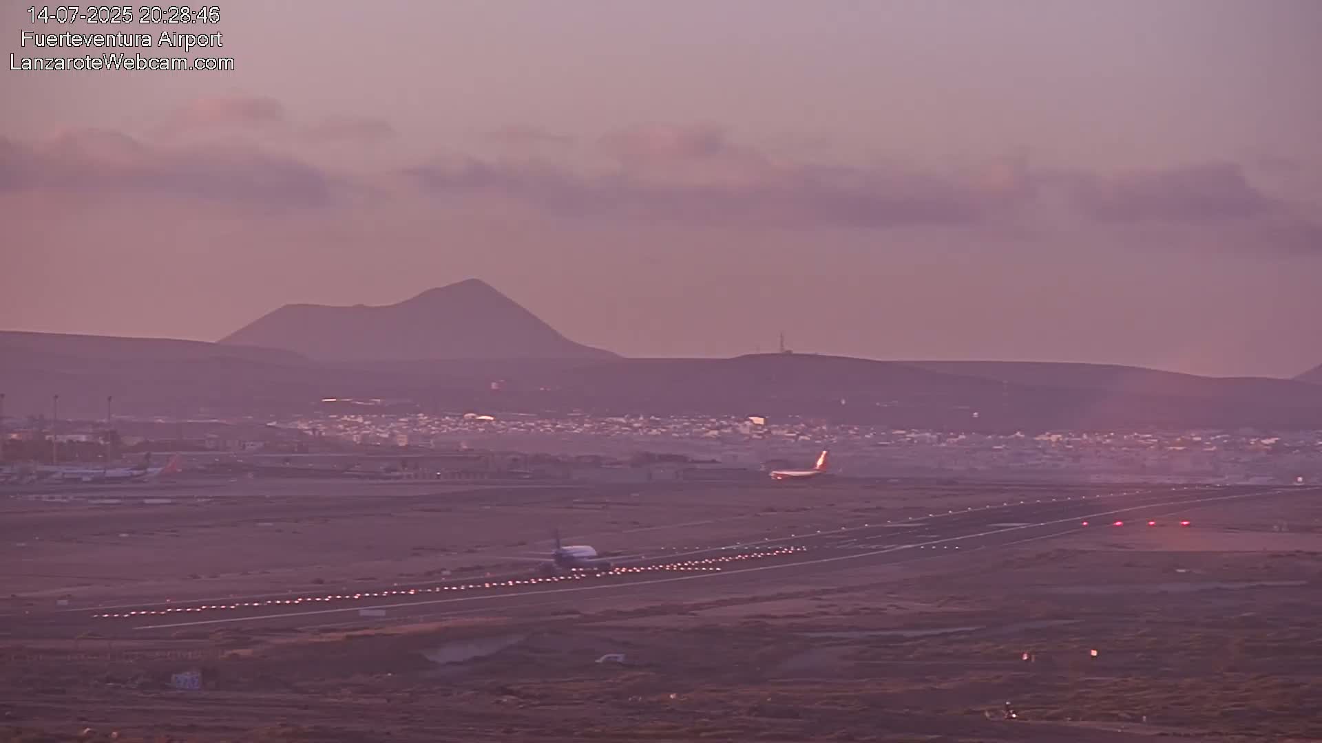 Fuerteventura Airport Live Cam - Canary Island, Las Palmas, Spain