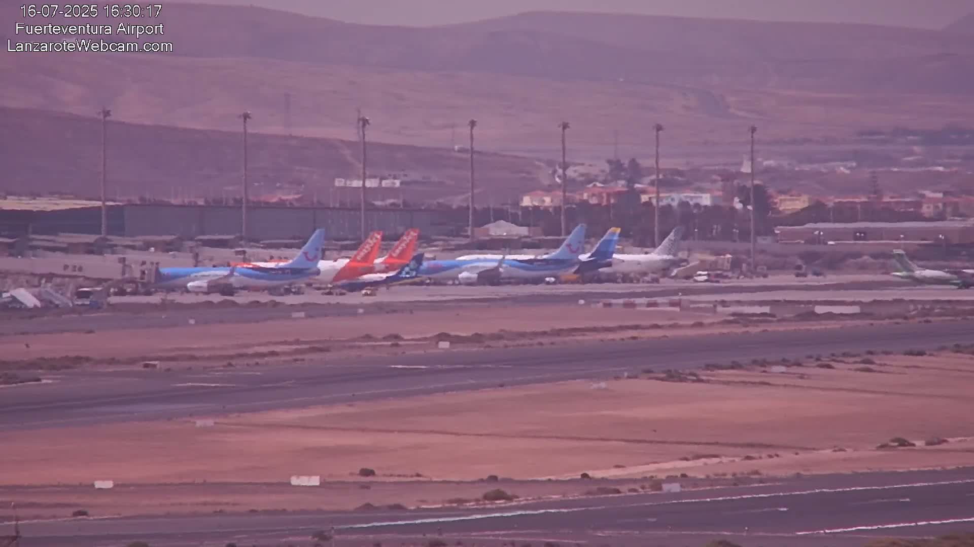 Fuerteventura Airport Live Cam - Canary Island, Las Palmas, Spain